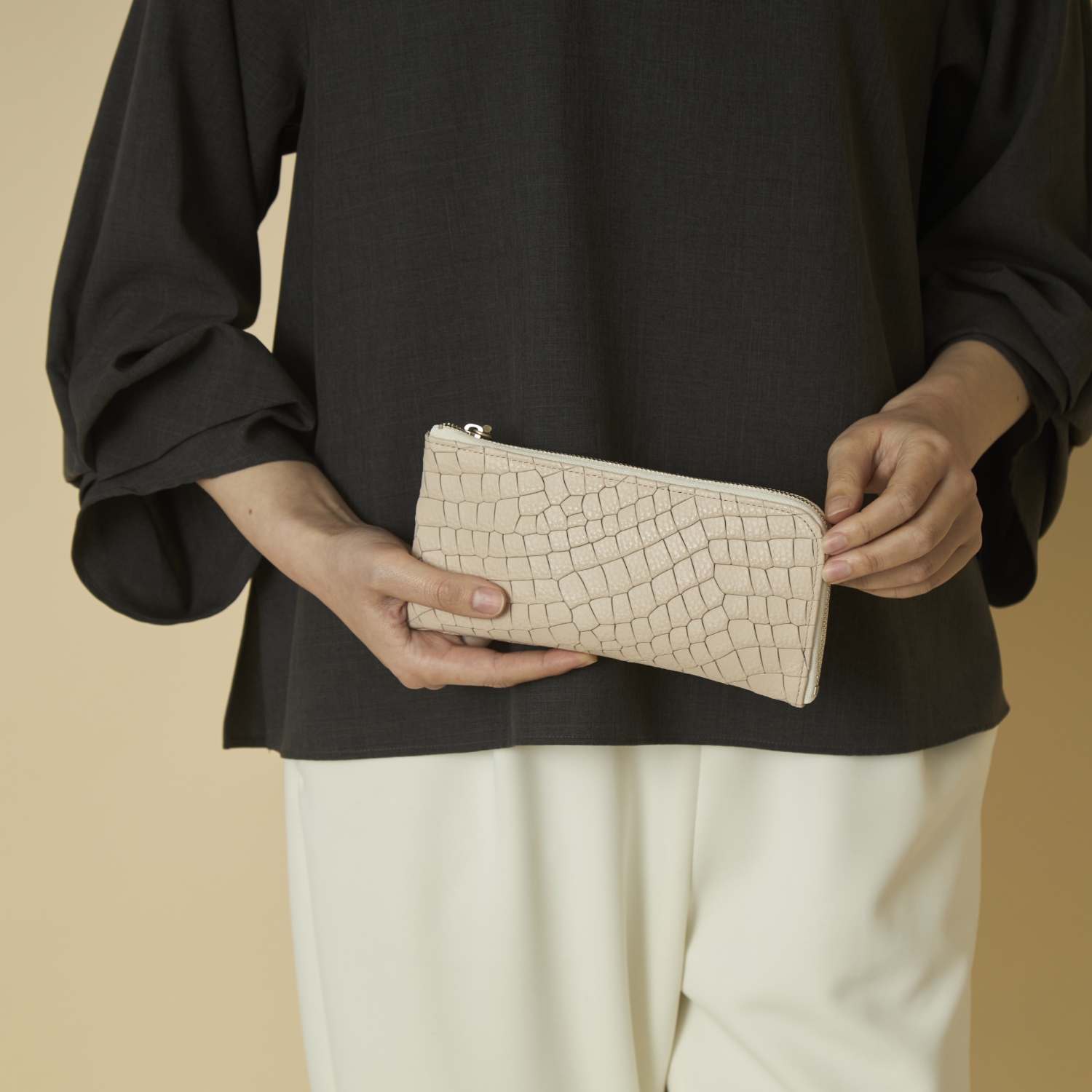 POMTATA/DRIA L-ZIP LONG WALLET