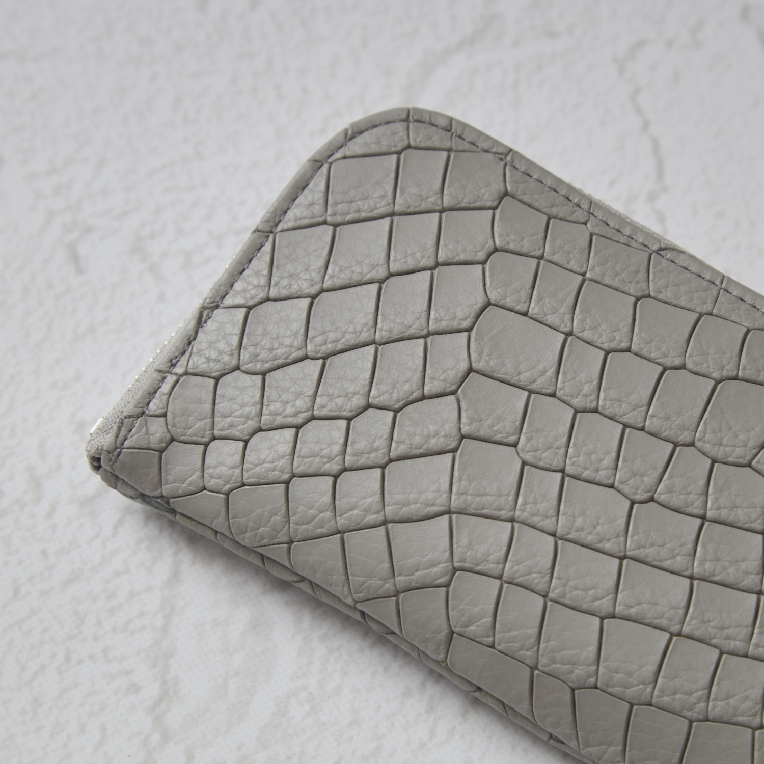 POMTATA/DRIA L-ZIP LONG WALLET