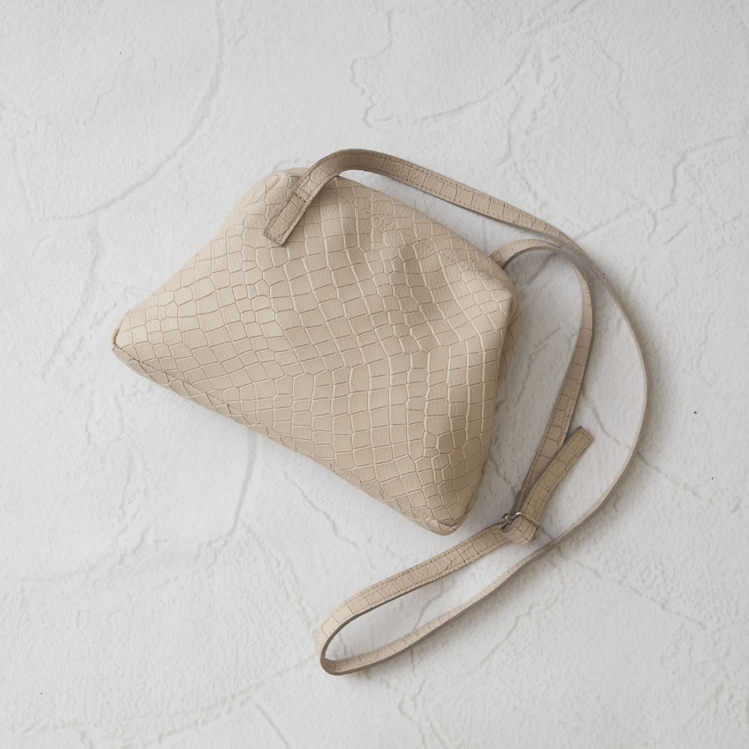 POMTATA/DLIA FRAME SHOULDER