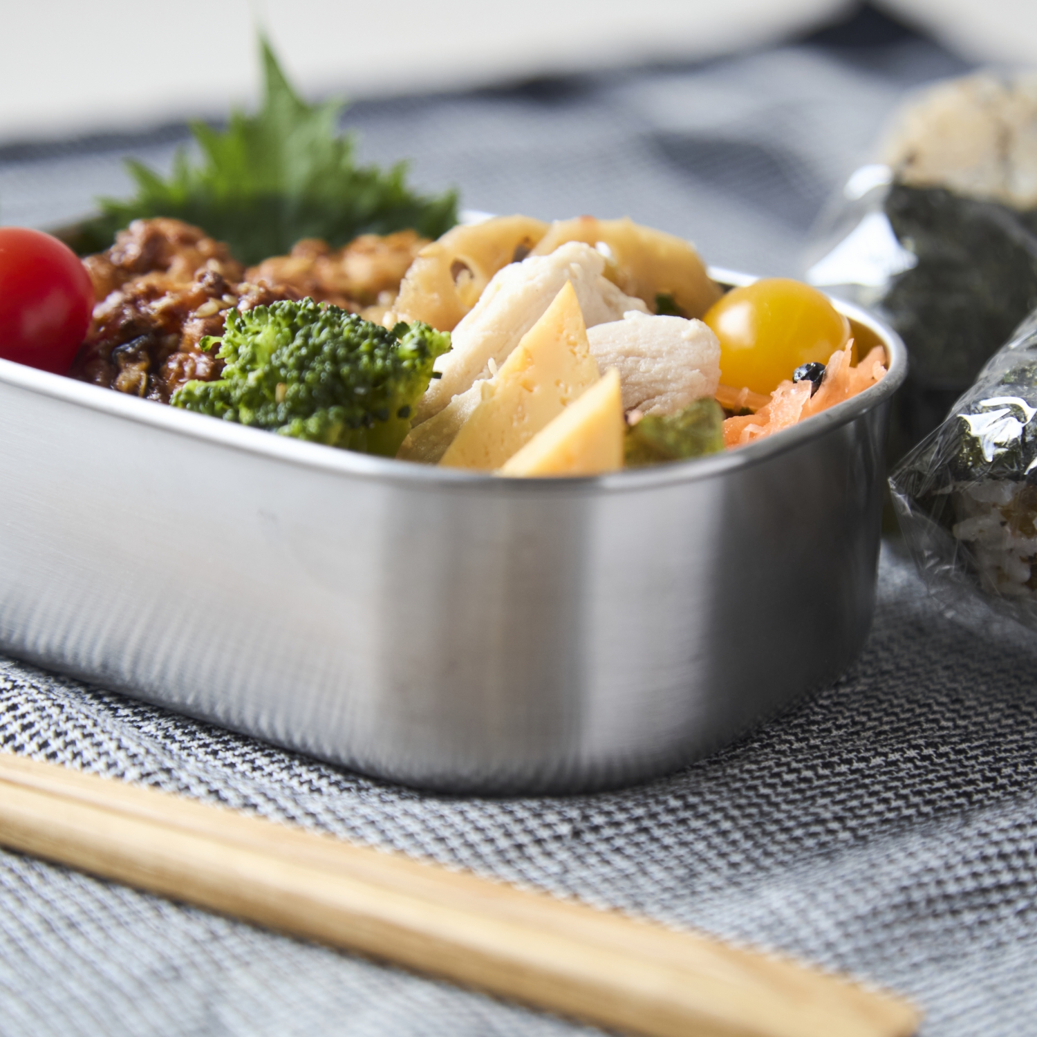 角弁当箱 小1段