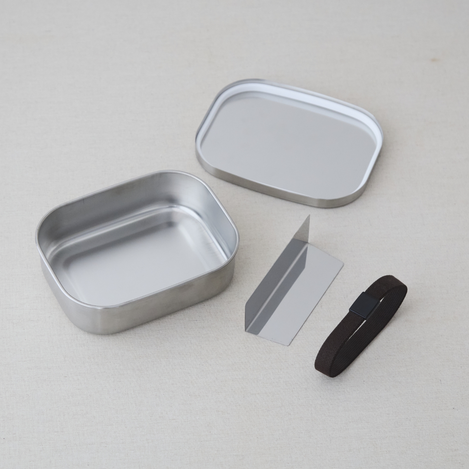 角弁当箱 中1段