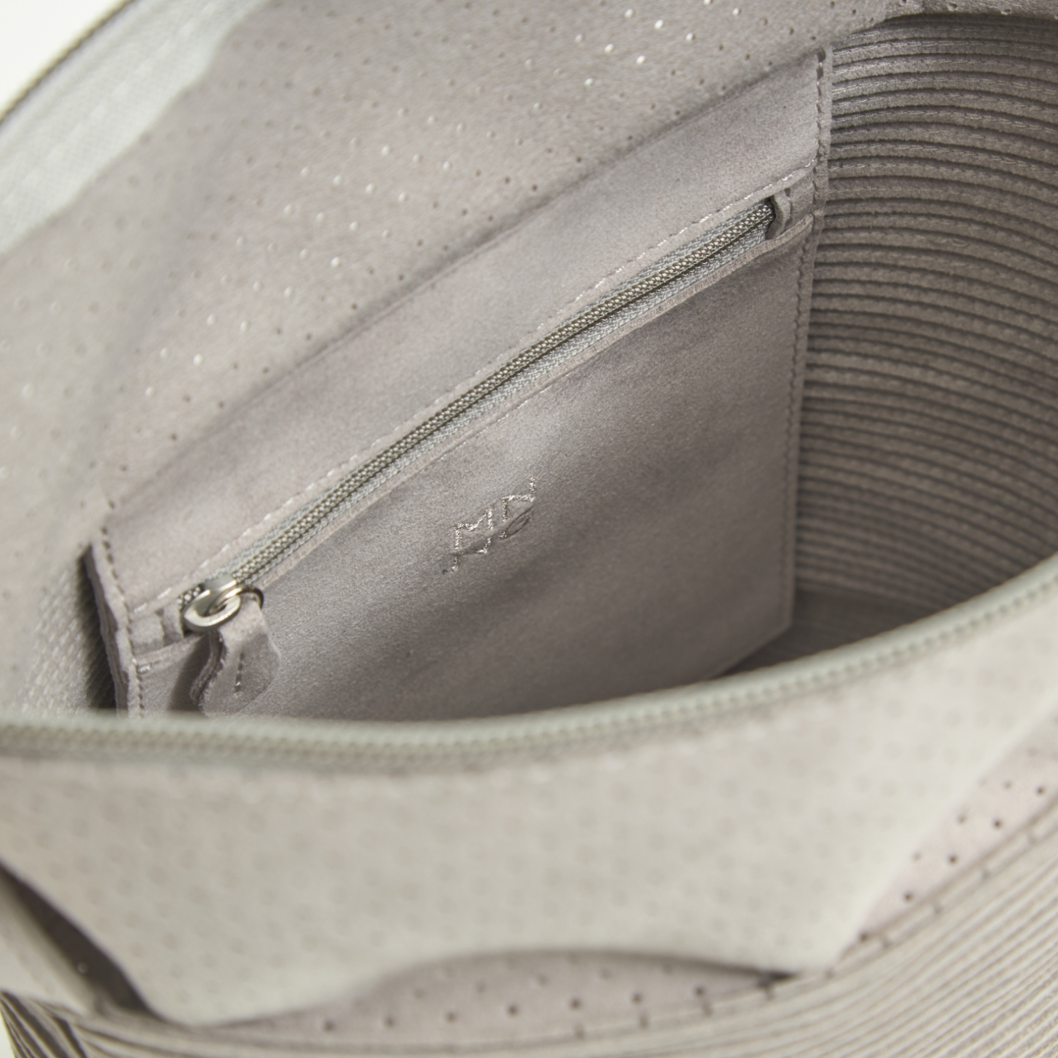 【受注会限定】MNNG/ブレードバケットショルダー