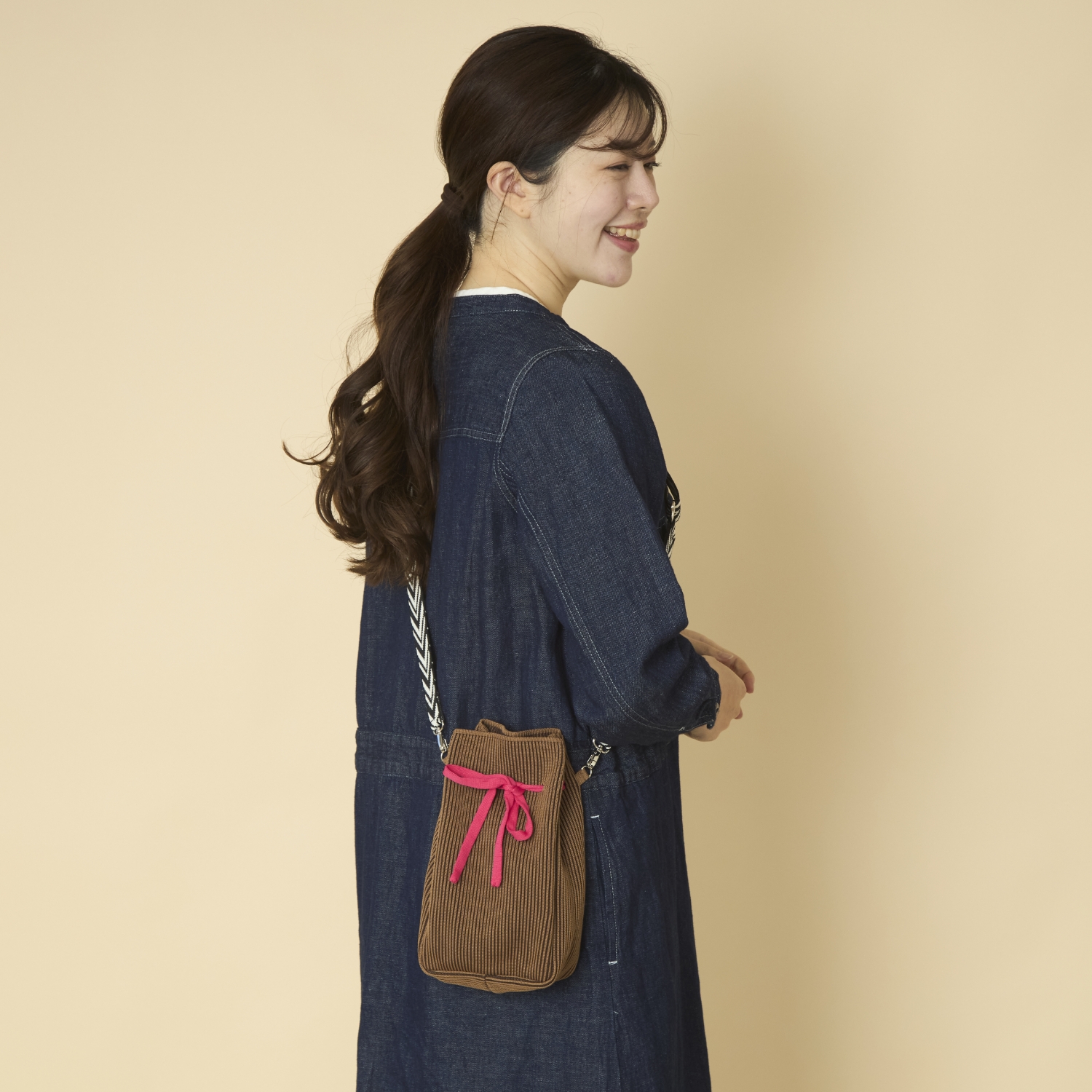 TRICOTE/RIB POUCH BAG