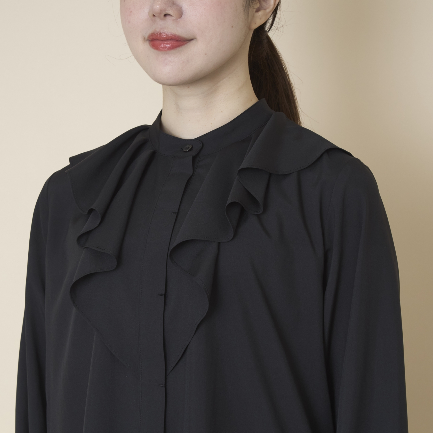 STELLA CIFFON/フリルヨークウォッシャブルブラウス