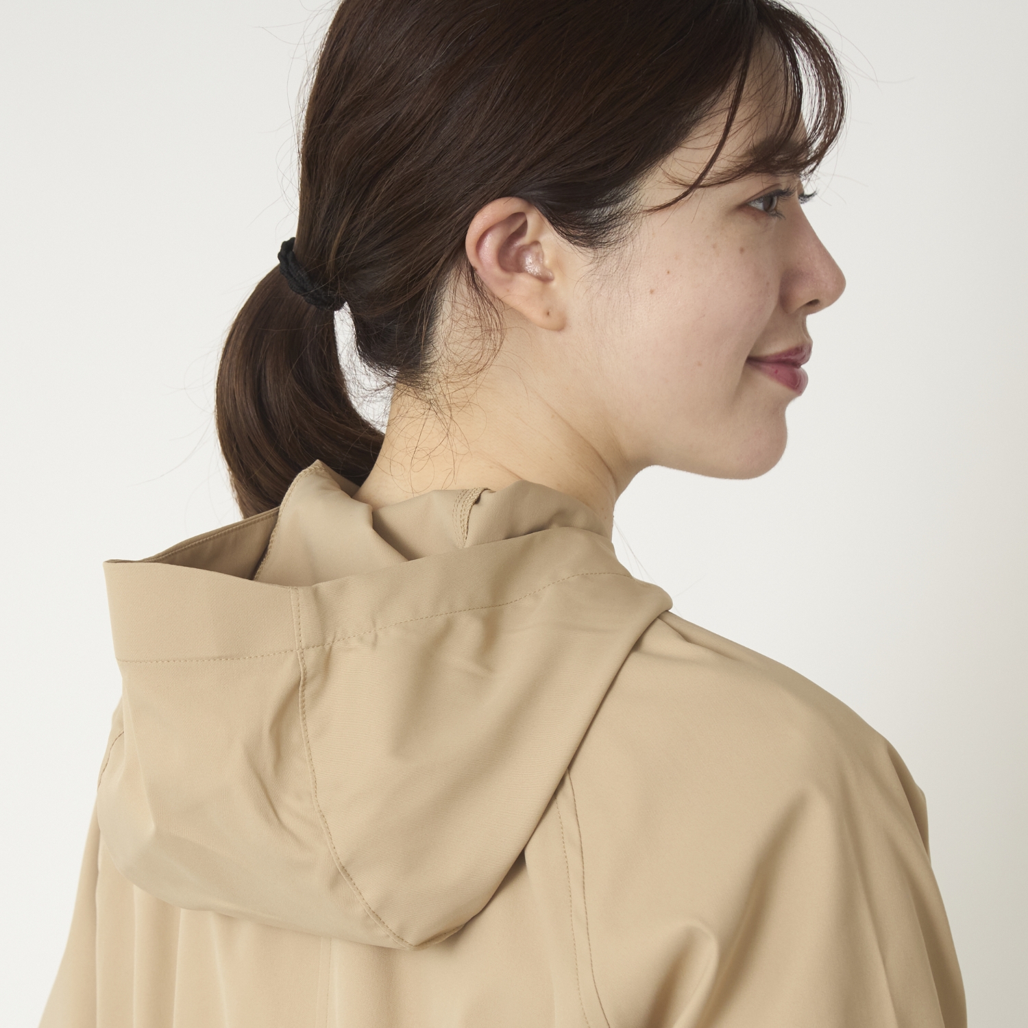 motone/スタイルストア限定　撥水＆ストレッチフード付きコート