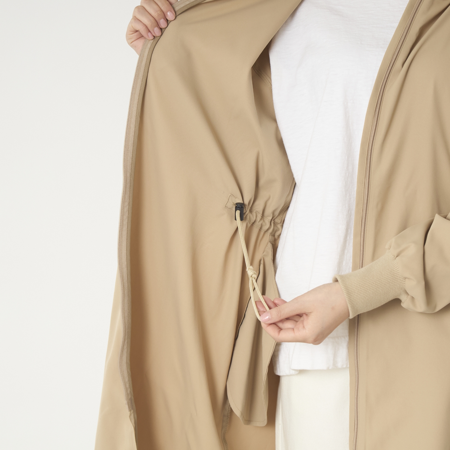 motone/スタイルストア限定　撥水＆ストレッチフード付きコート