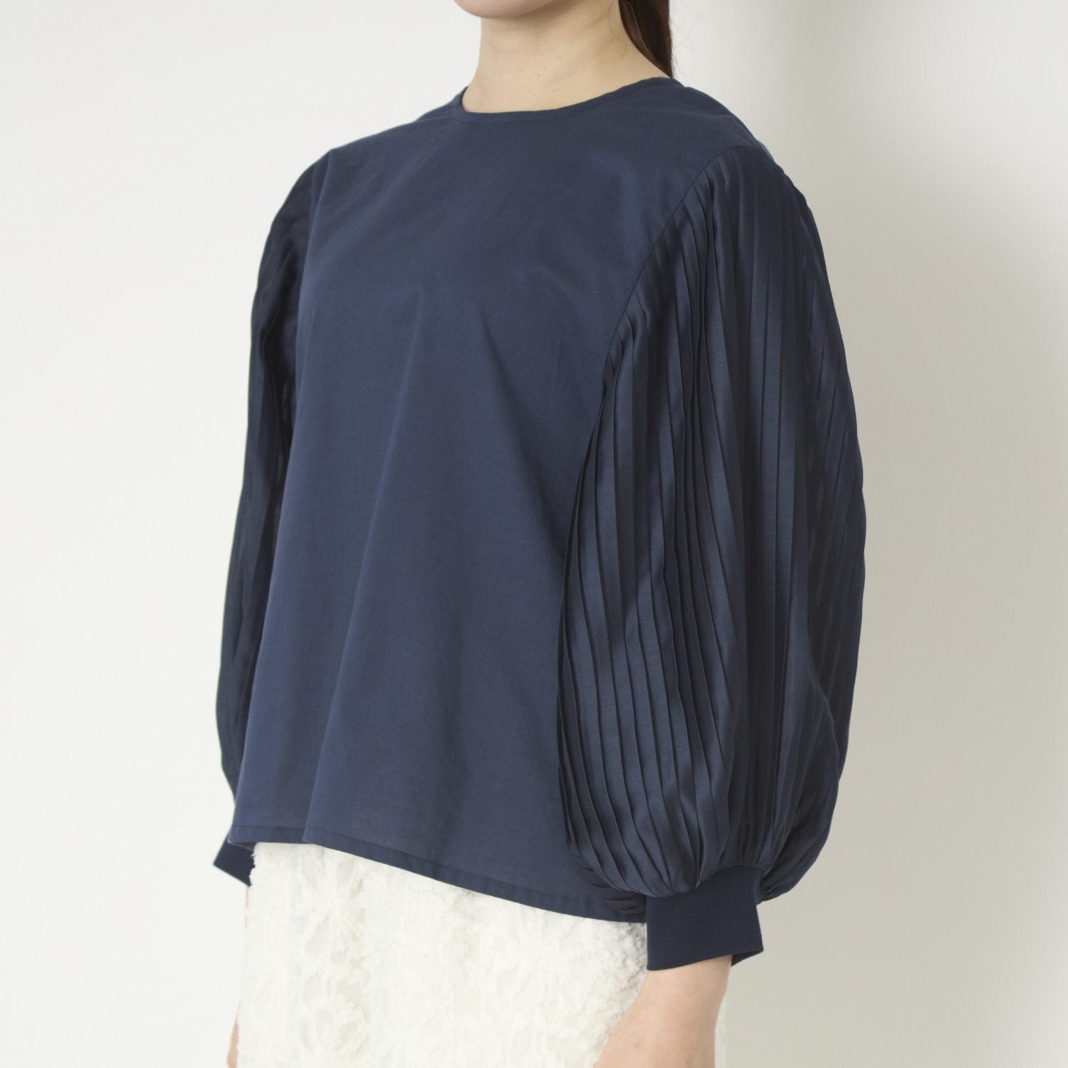 denicher/ドッキングプリーツスリーブブラウス