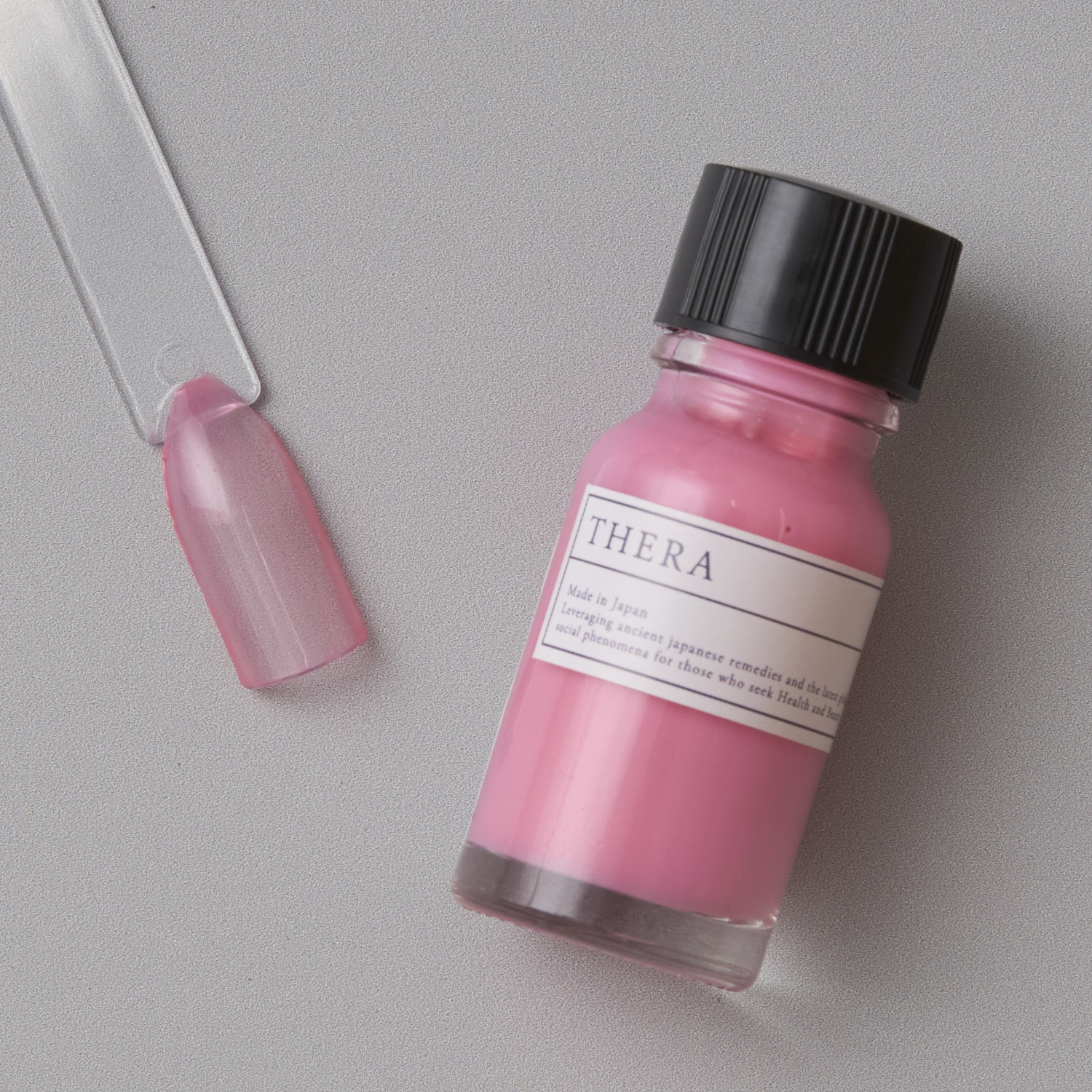 THERA/マニュアンドペディキュアコレクションズ