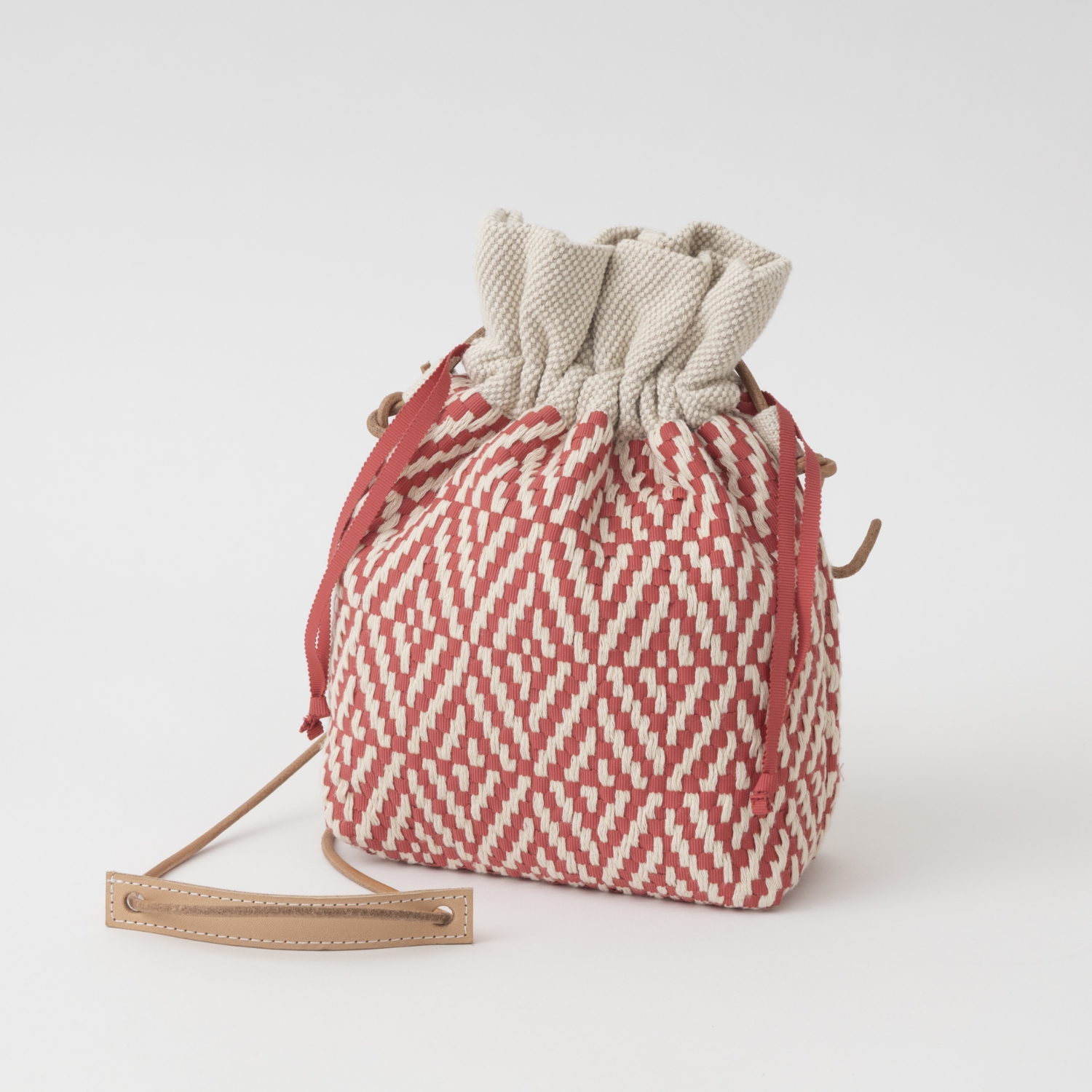 trois temps/リボン織の巾着ポシェット