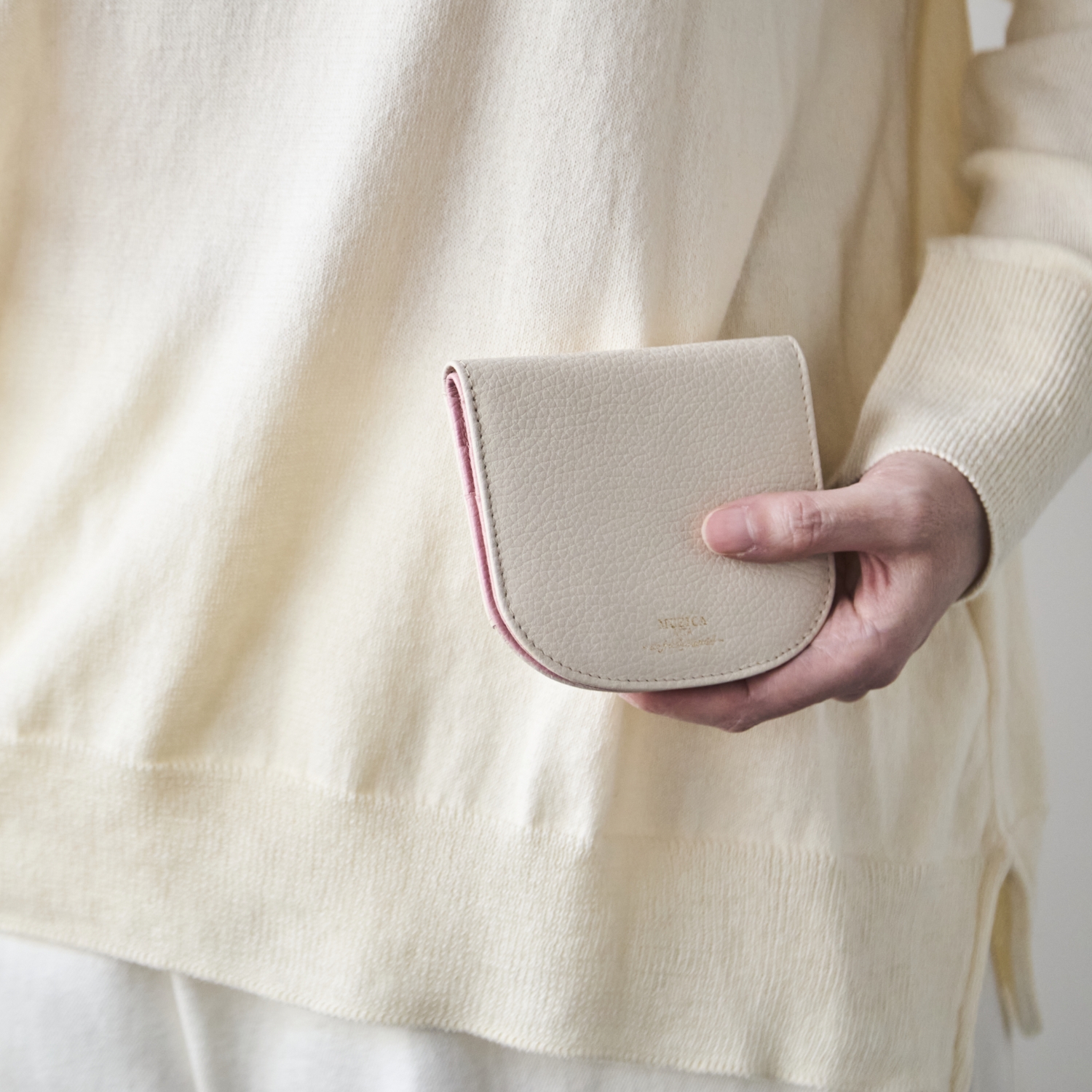 MUZICA VITA/COMBI二つ折り財布　バイカラー