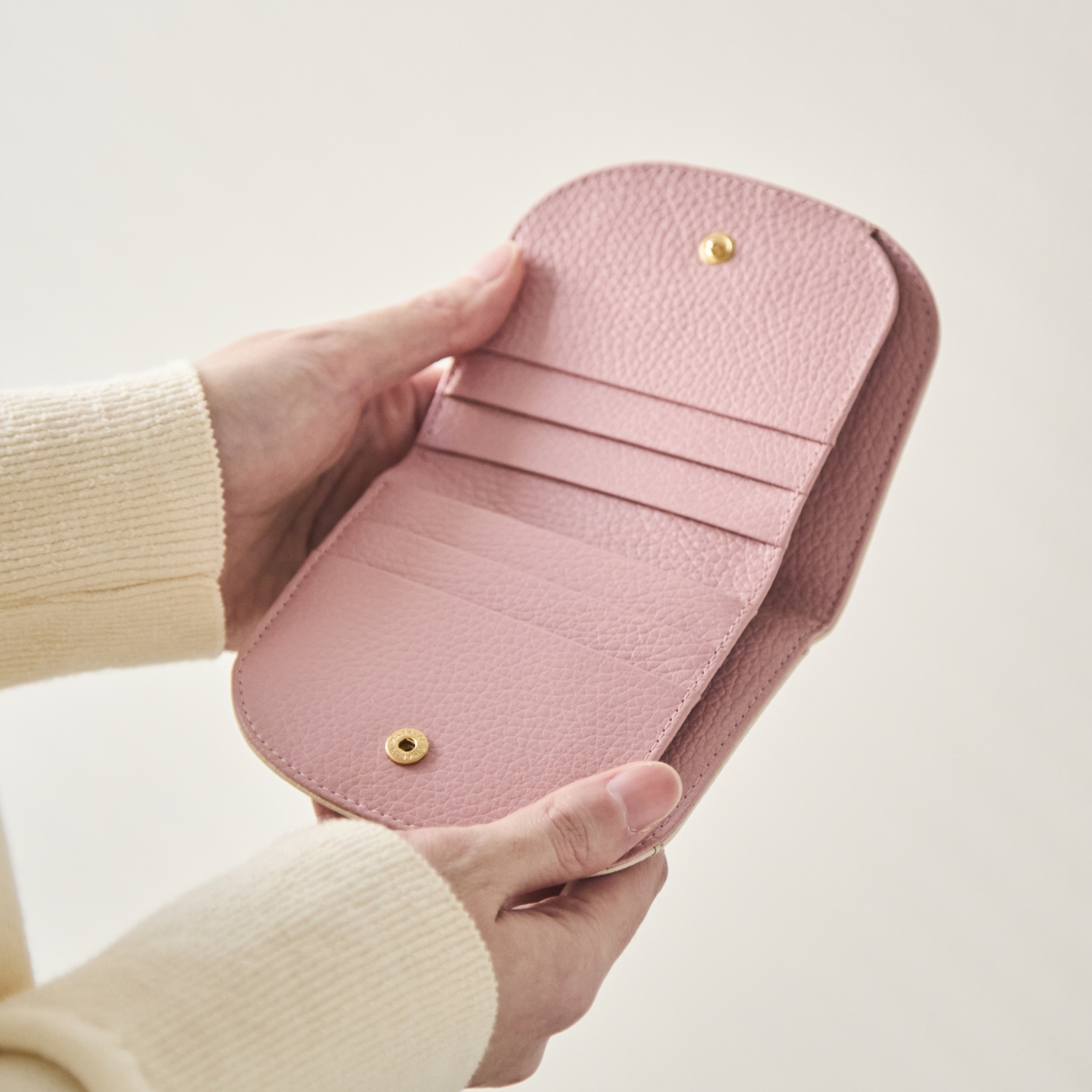 MUZICA VITA/COMBI二つ折り財布　バイカラー