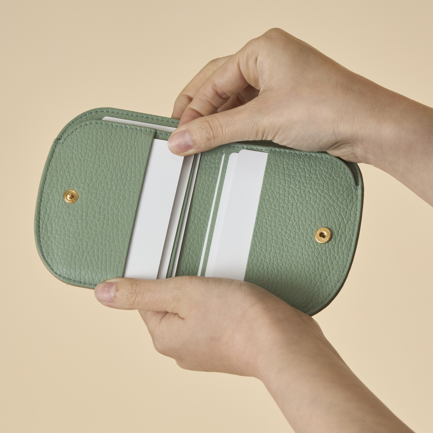 MUZICA VITA/COMBI二つ折り財布　バイカラー