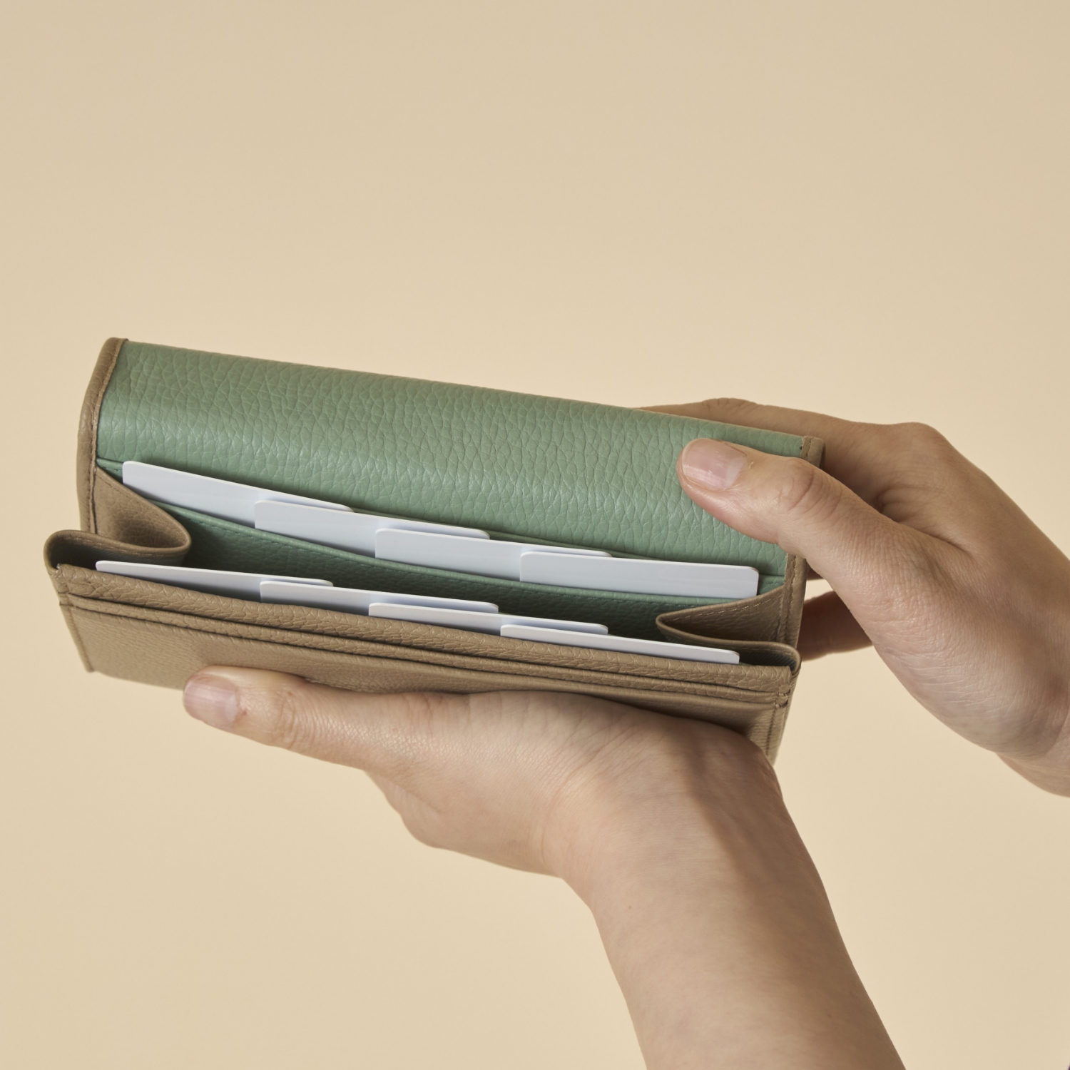 MUZICA VITA/COMBI長財布　バイカラー