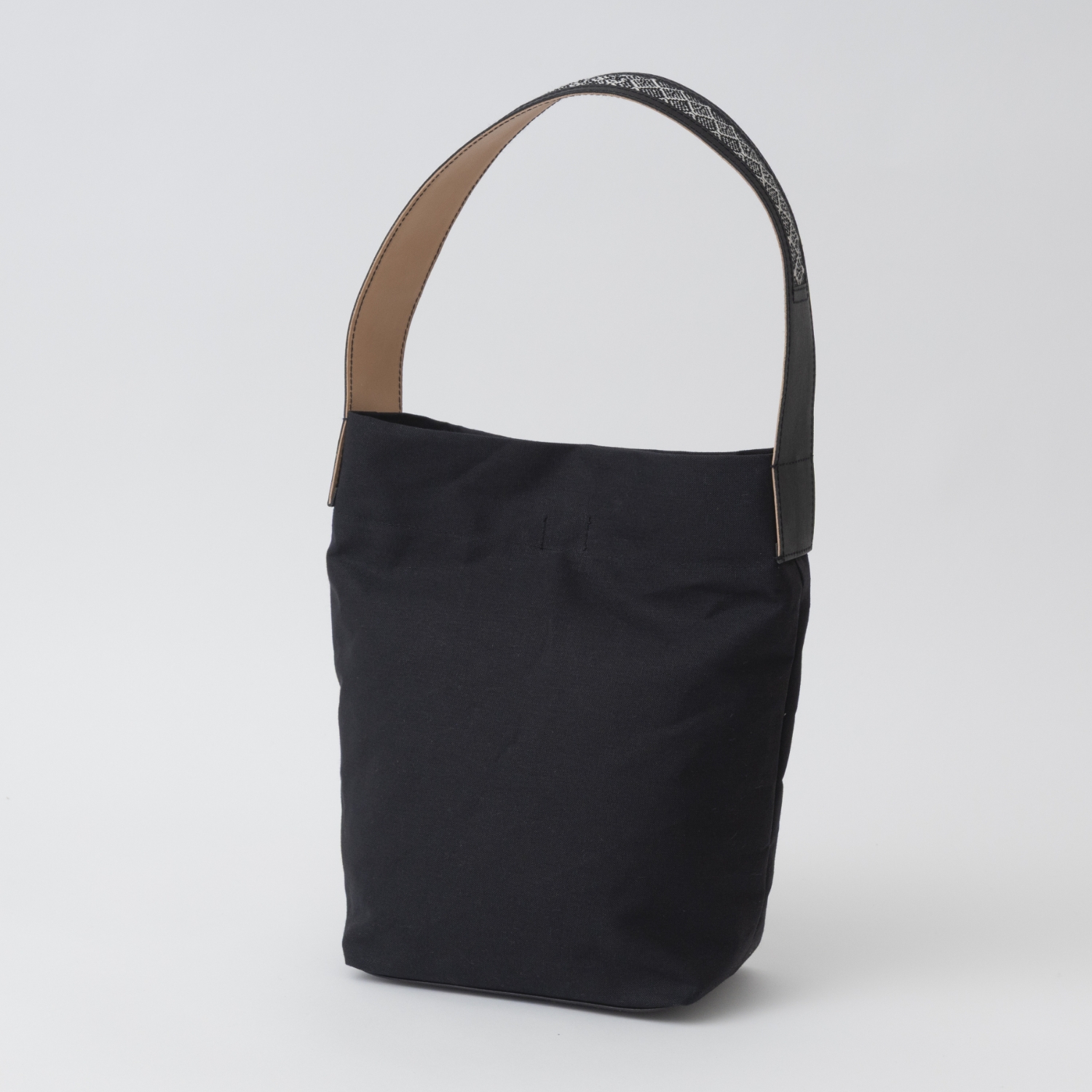 trois temps/シャトルバッグ