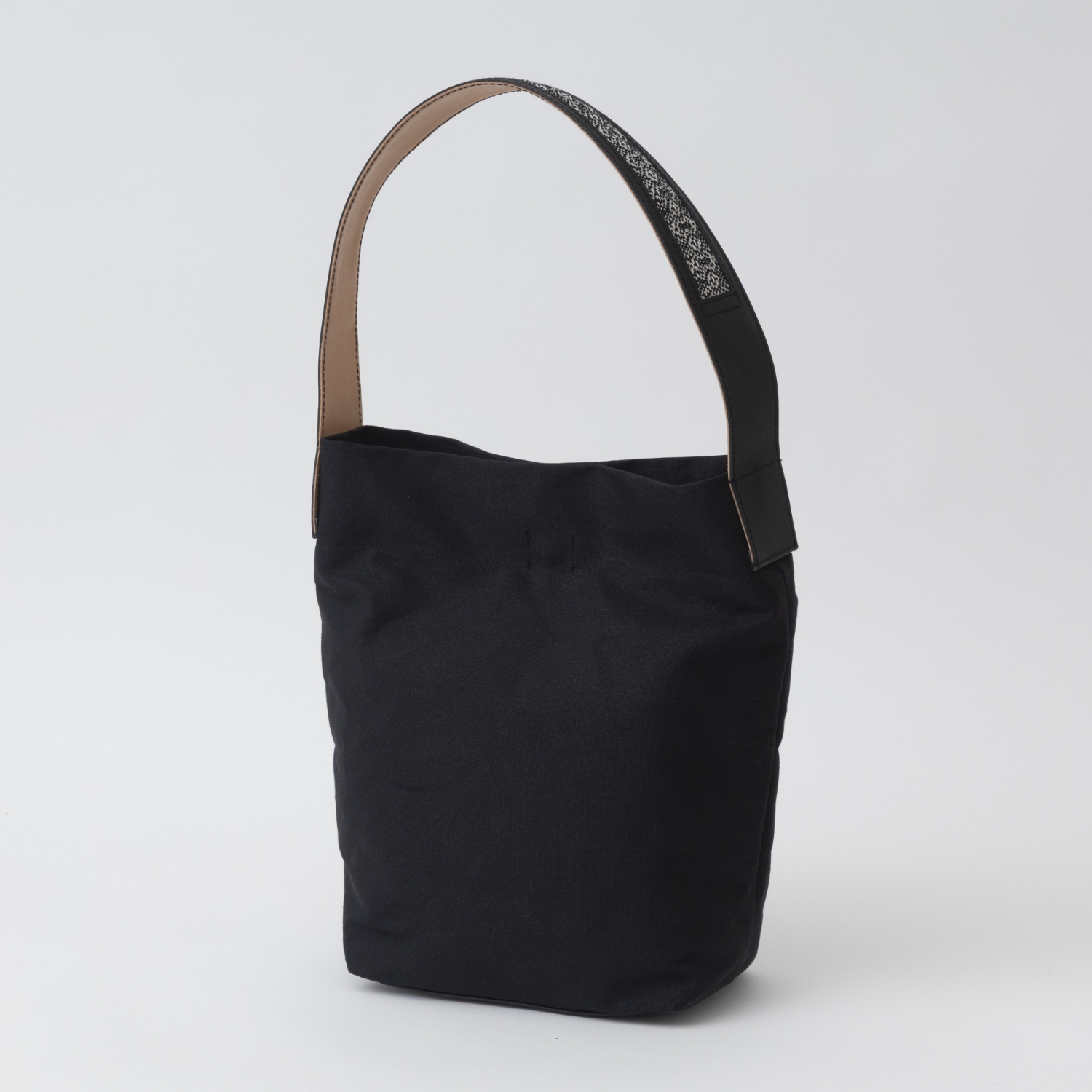 trois temps/シャトルバッグ