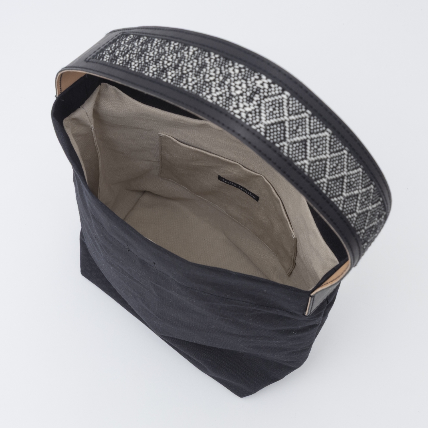 trois temps/シャトルバッグ