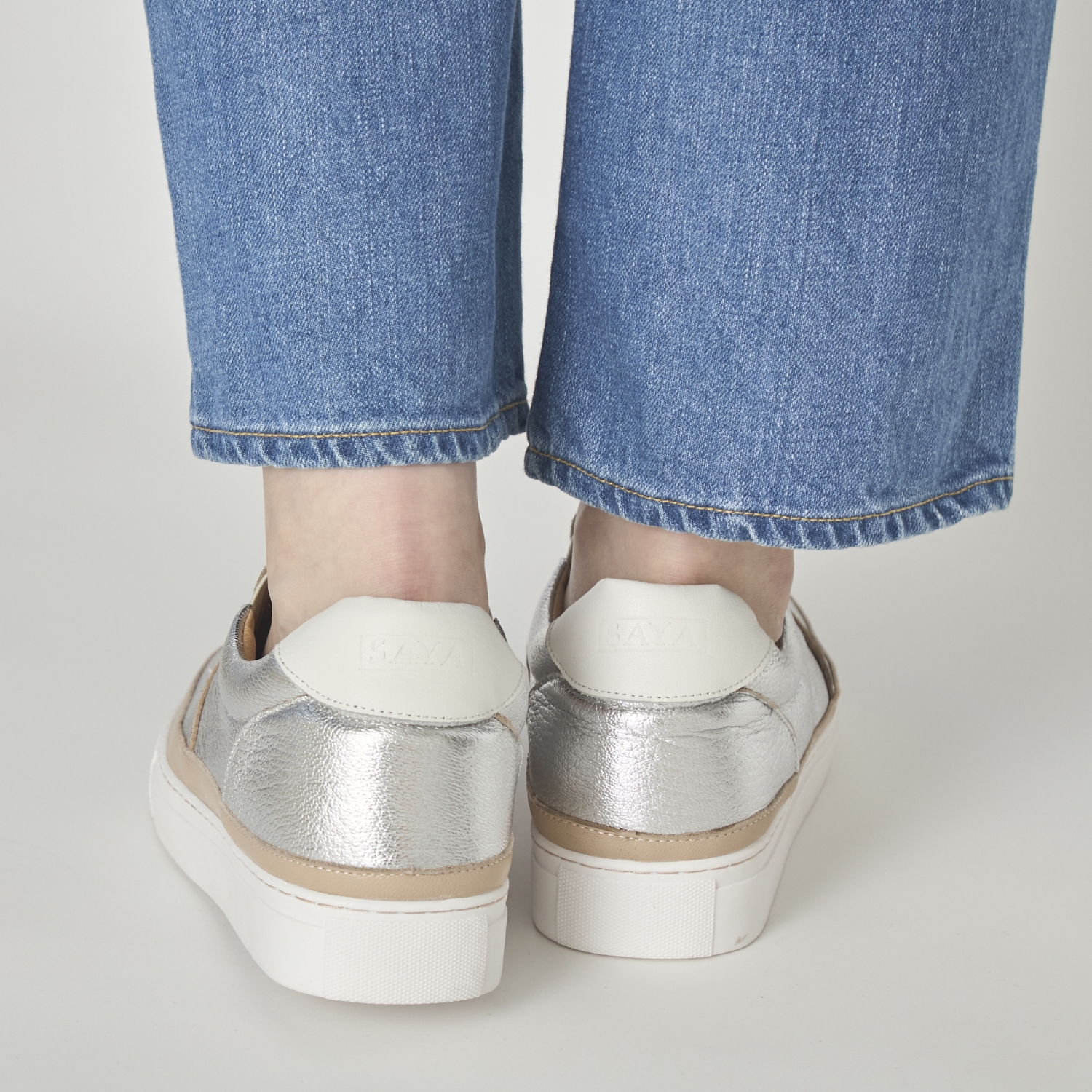 SAYA/本革インヒールスリッポン