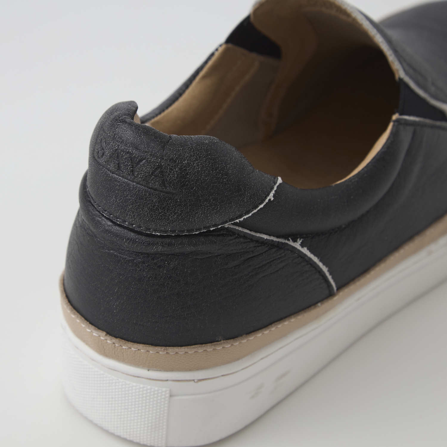 SAYA/本革インヒールスリッポン