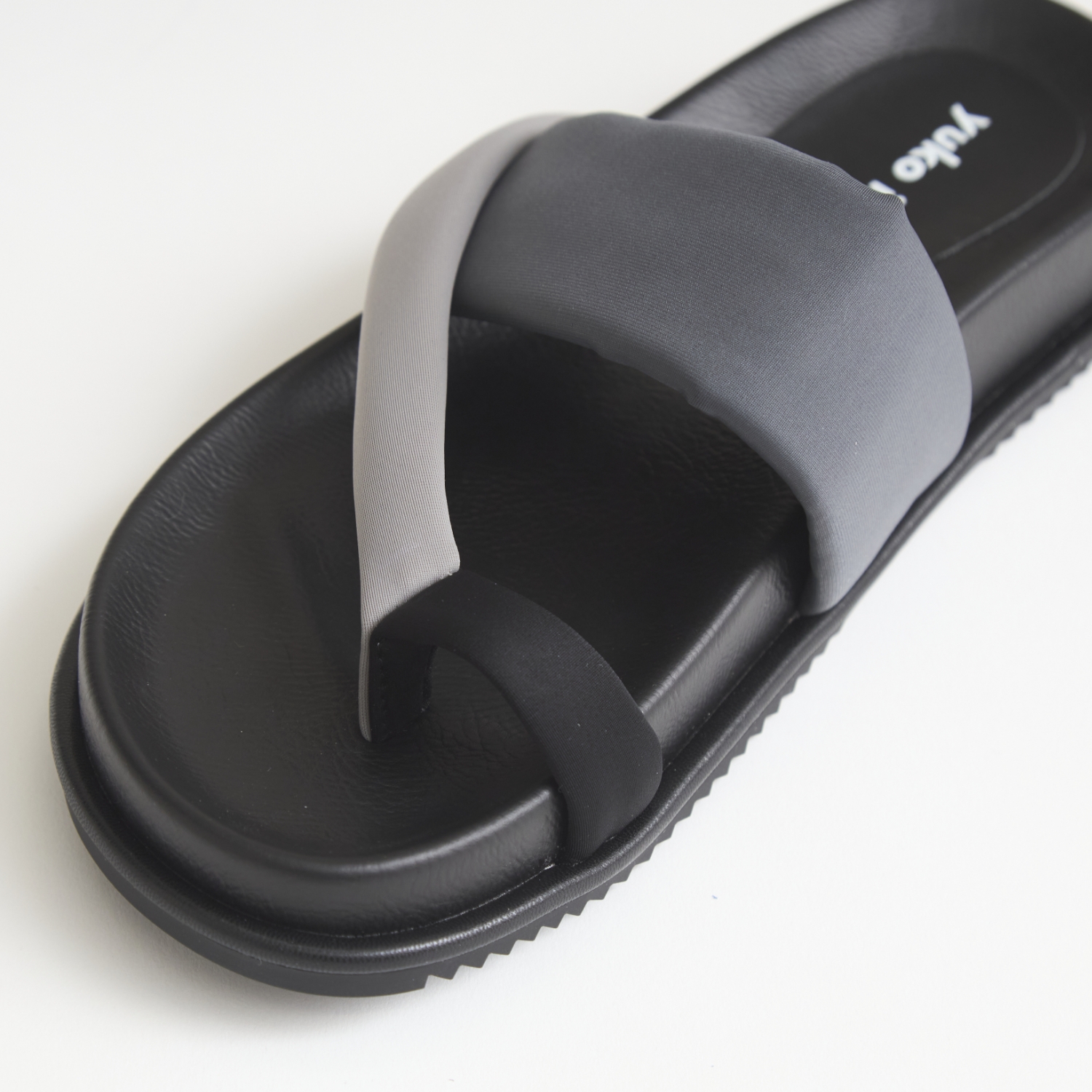 yuko imanishi＋/サンダル MIN