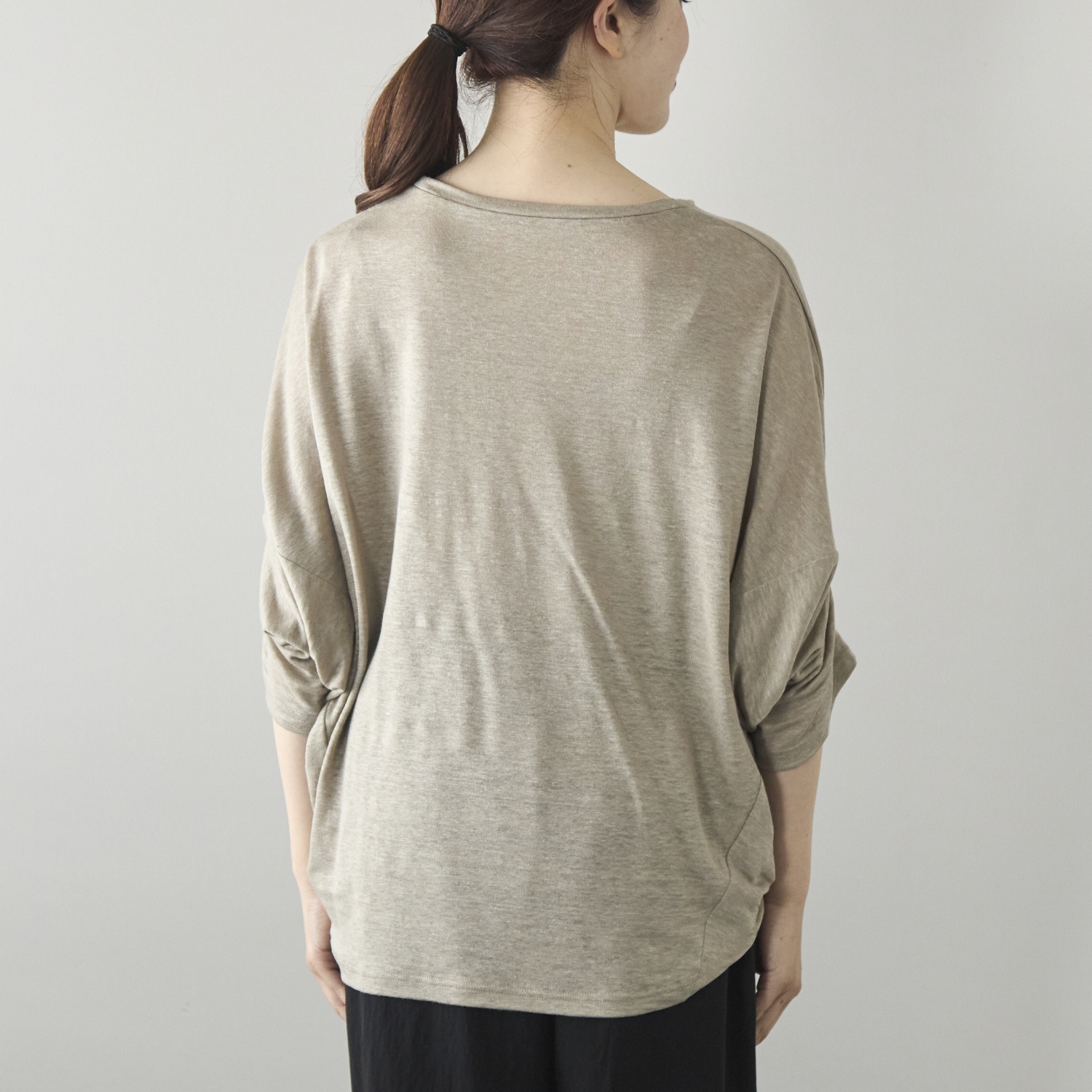 Kilka/風を通してひんやり涼しいリネンジャージードルマンカットソー
