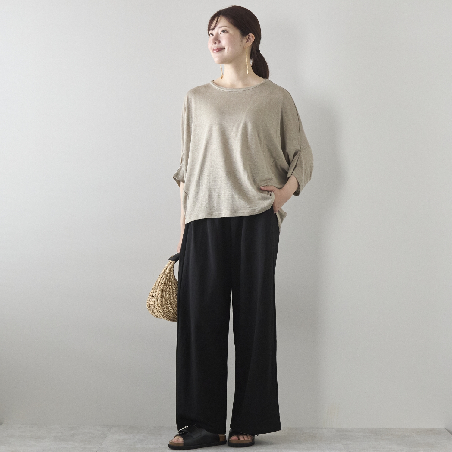 Kilka/接触冷感素材のきれい見えストレッチパンツ