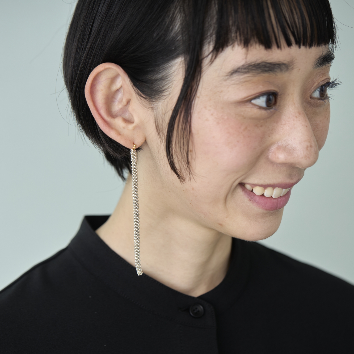 inch"/ビーズピアス TOMI