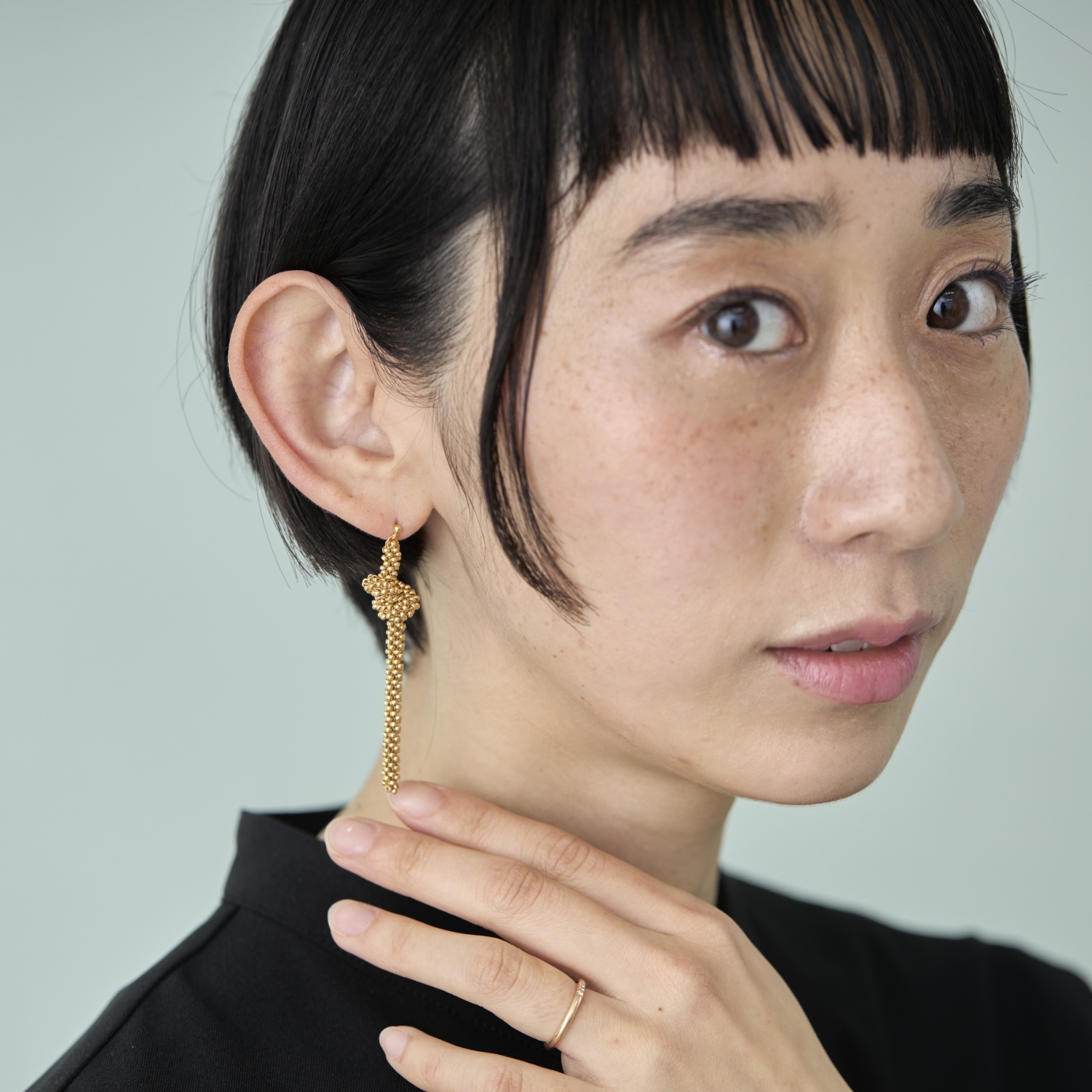 inch"/ビーズピアス TOMI