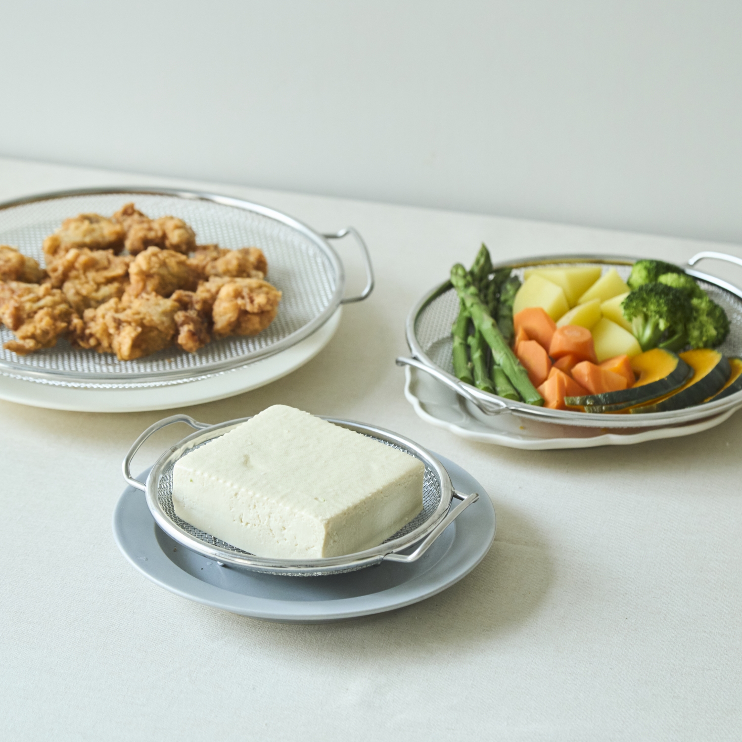 Three Snow 新越ワークス/お料理上手な平ザル 16cm