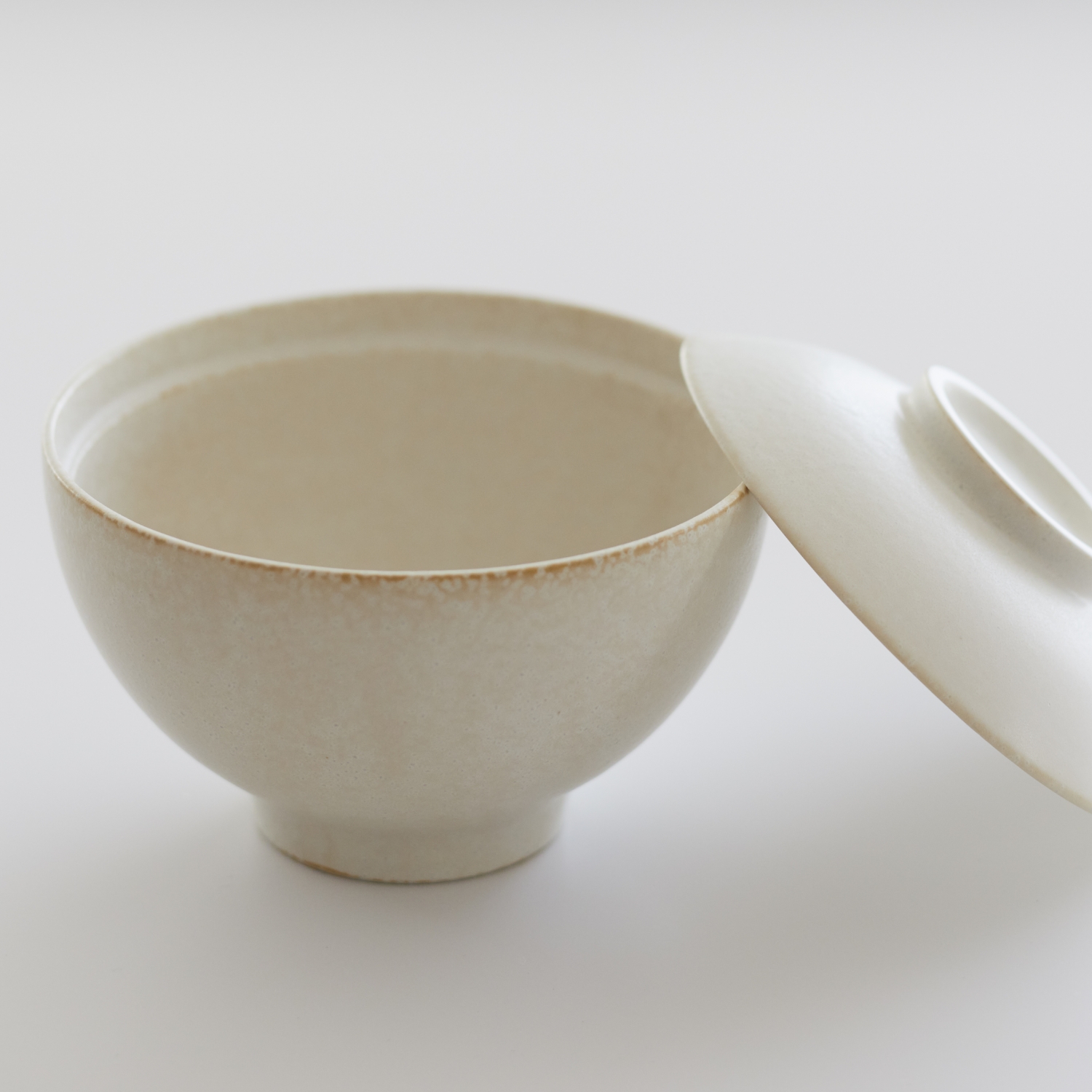 きほんのうつわ/たっぷり汁碗