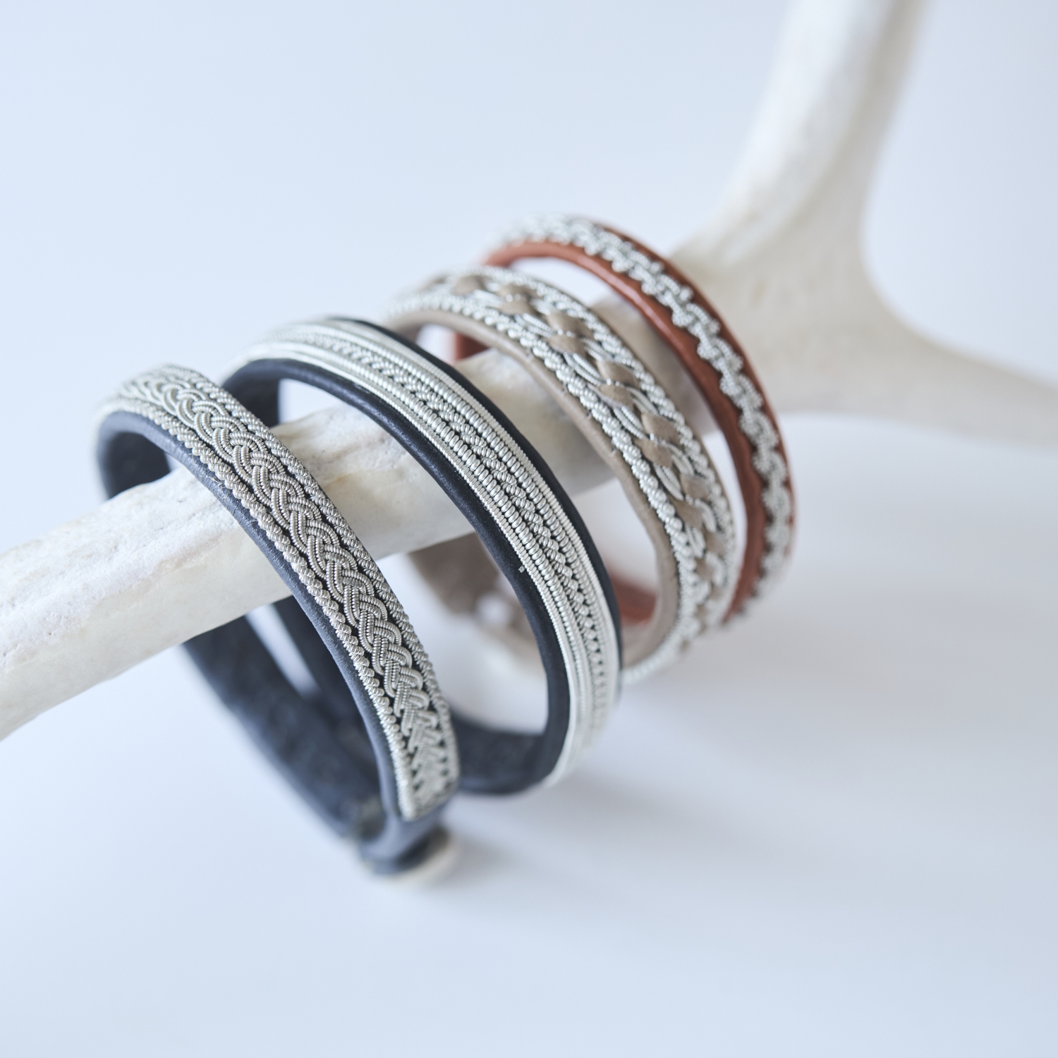 saami crafts/【受注会限定】ブレスレット AZV051
