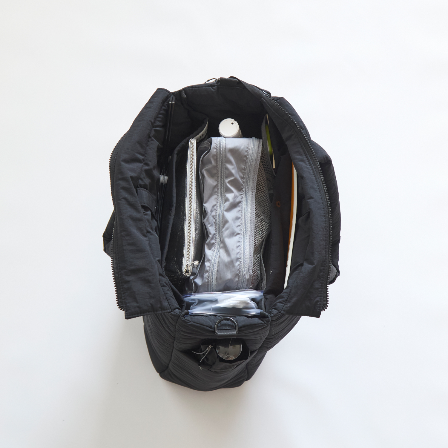 Kilka/自立して特大うちわも入る、大人のための推し活撥水トートバッグ＆ショルダーバッグセット