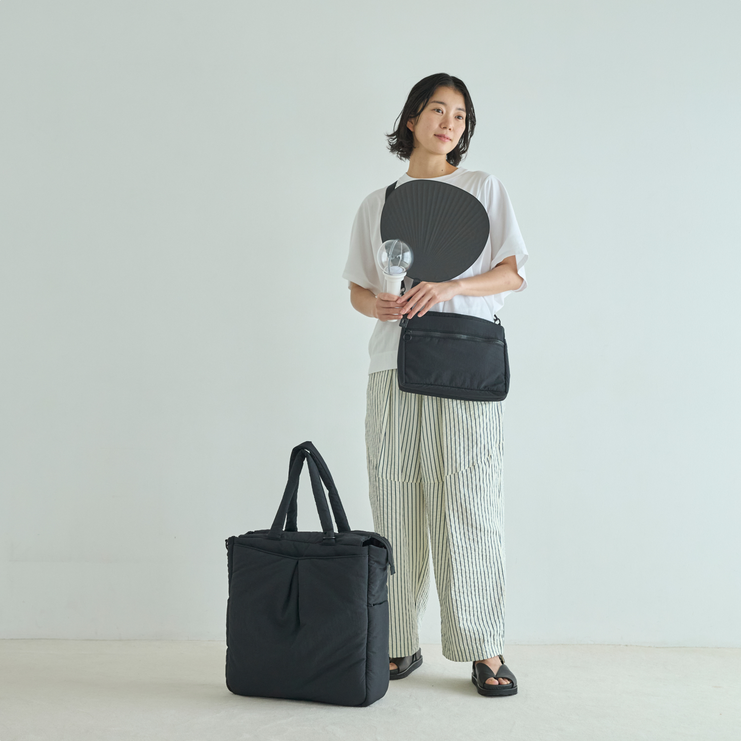 Kilka/自立して特大うちわも入る、大人のための推し活撥水トートバッグ