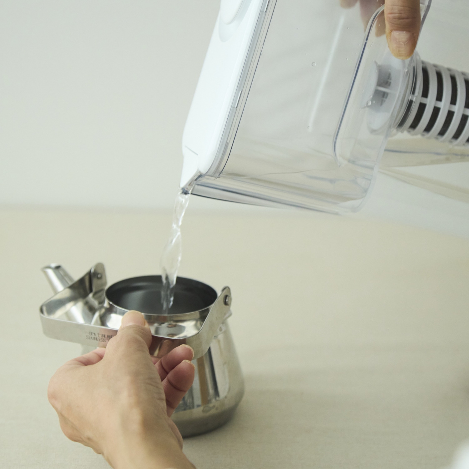 Etec/ウルオクール ポット型浄水器