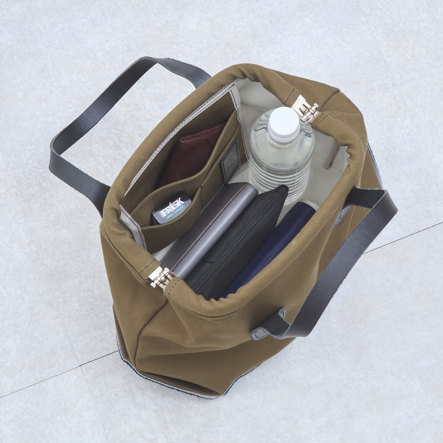 POMTATA/CABA TOTE