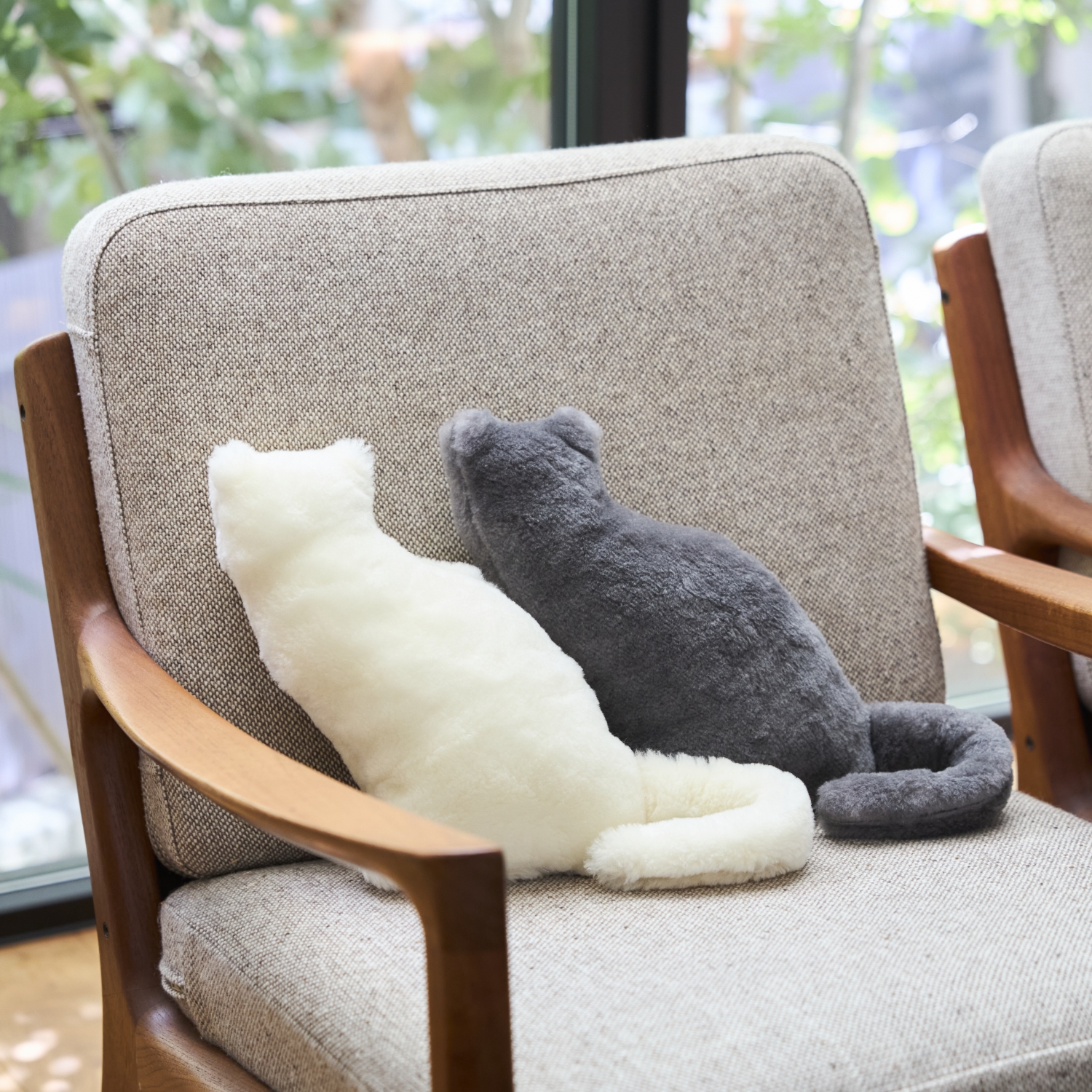 LOOM＆SPOOL/SERENE ウール猫クッション