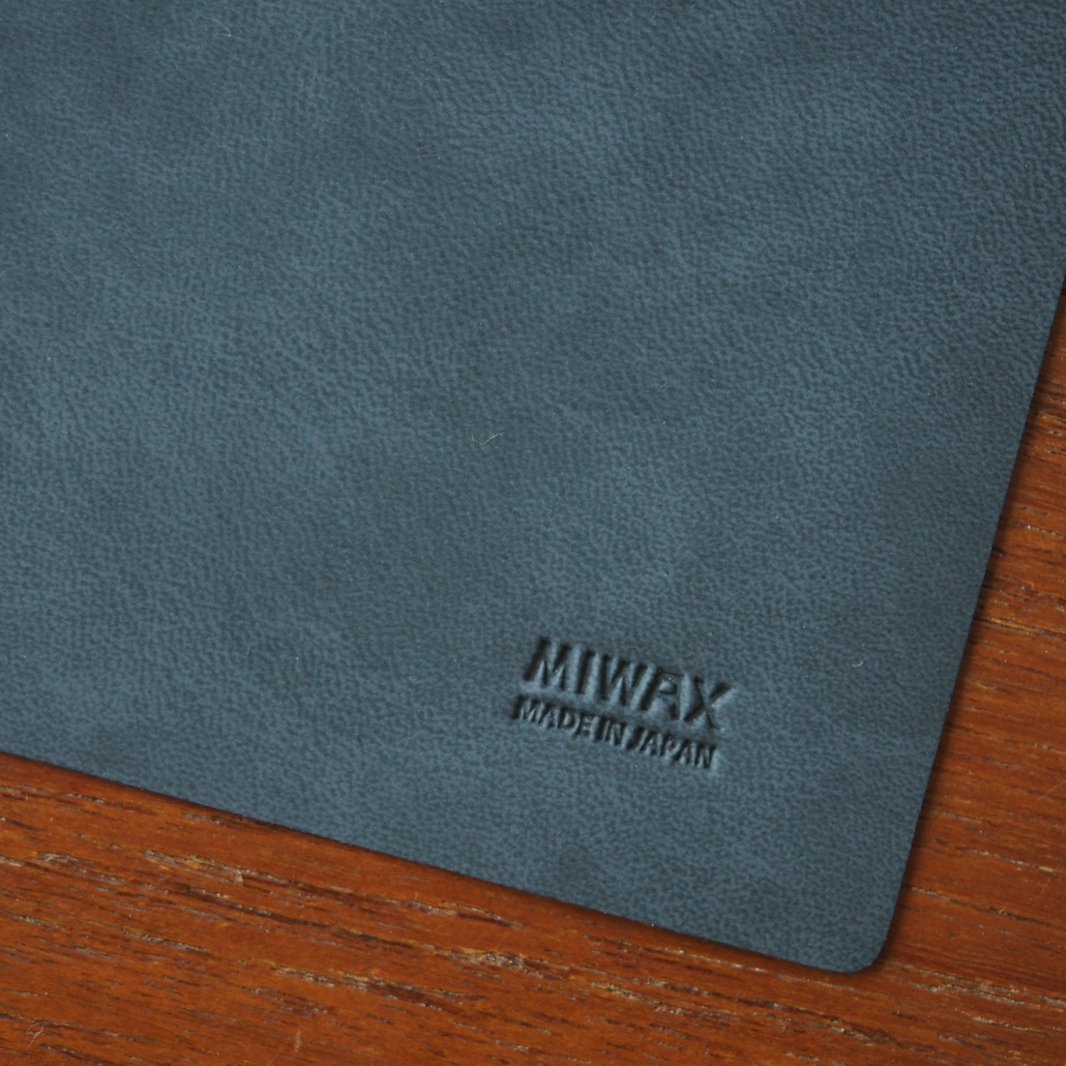 MIWAX/The Desk Mat
