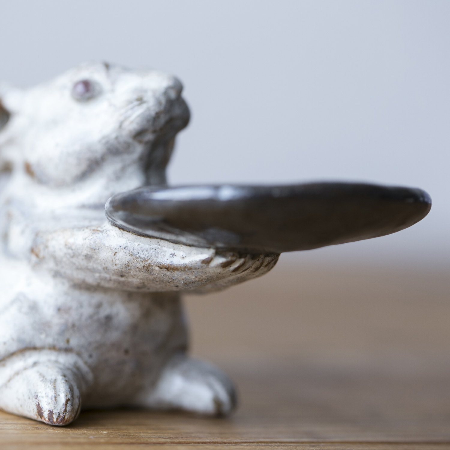 小杉窯/「どーぞ」のウサギ