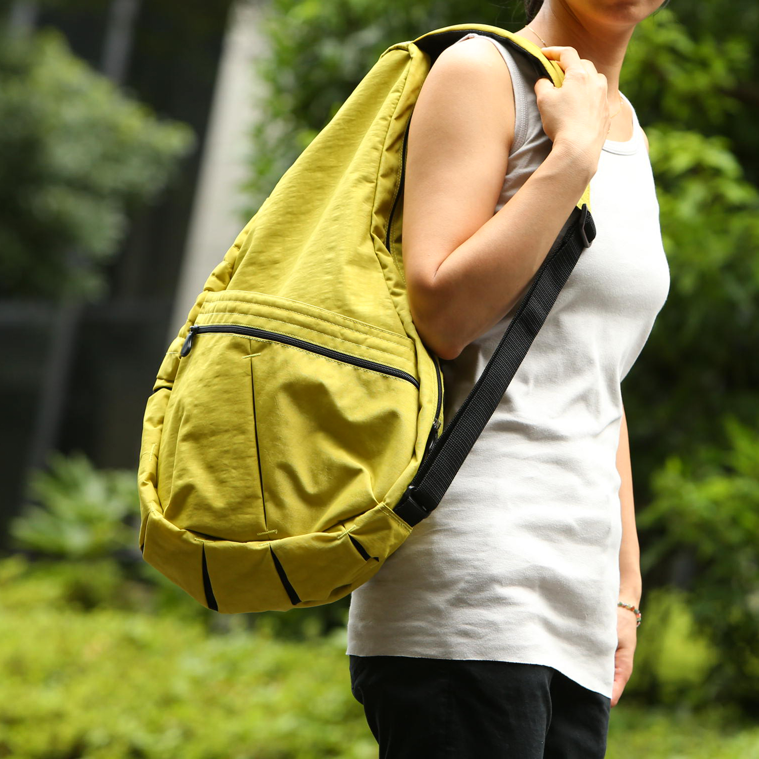 HEALTHY BACK BAG/ビッグバッグ -大容量なのに、軽く感じる理由が ...