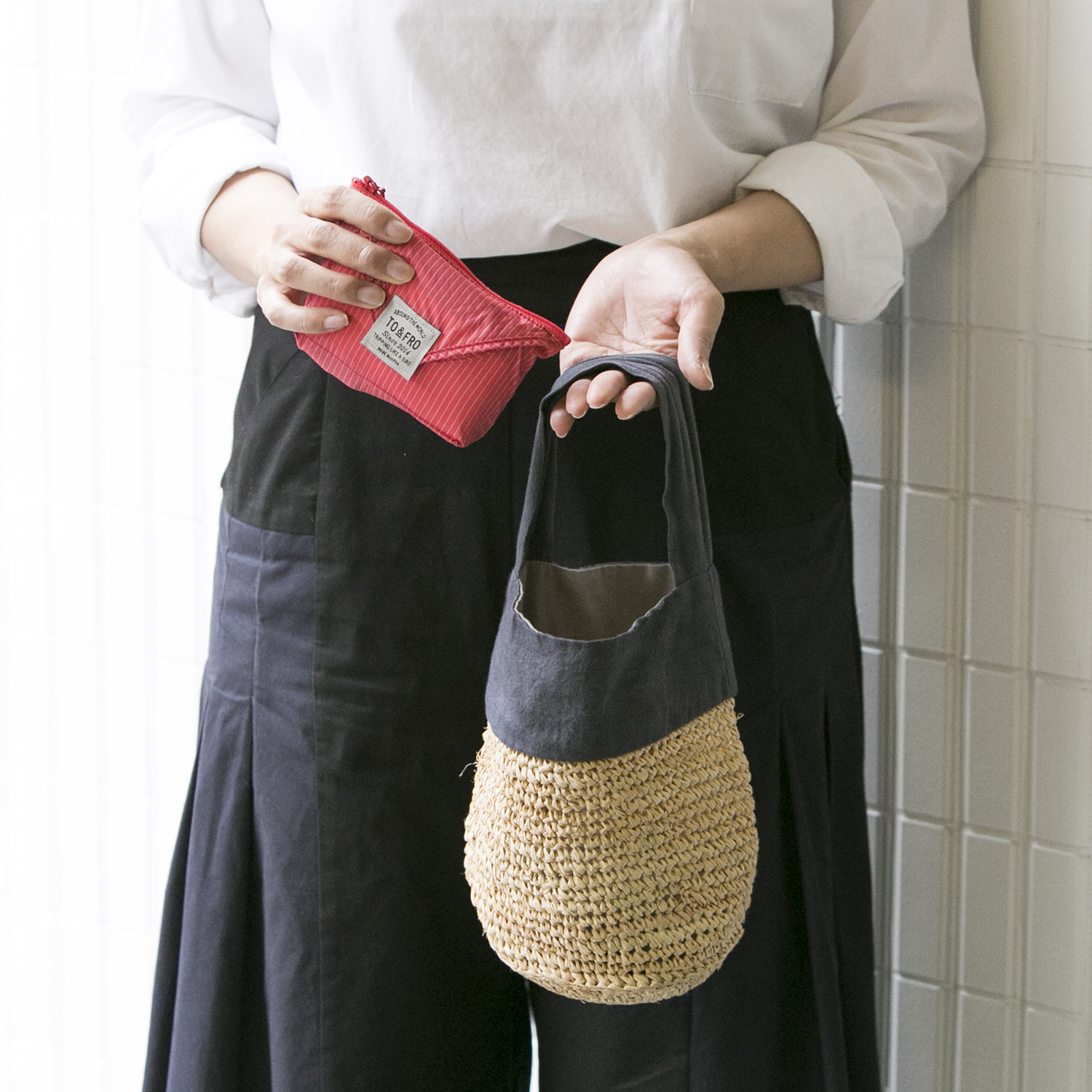 TO＆FRO/マルチポーチ