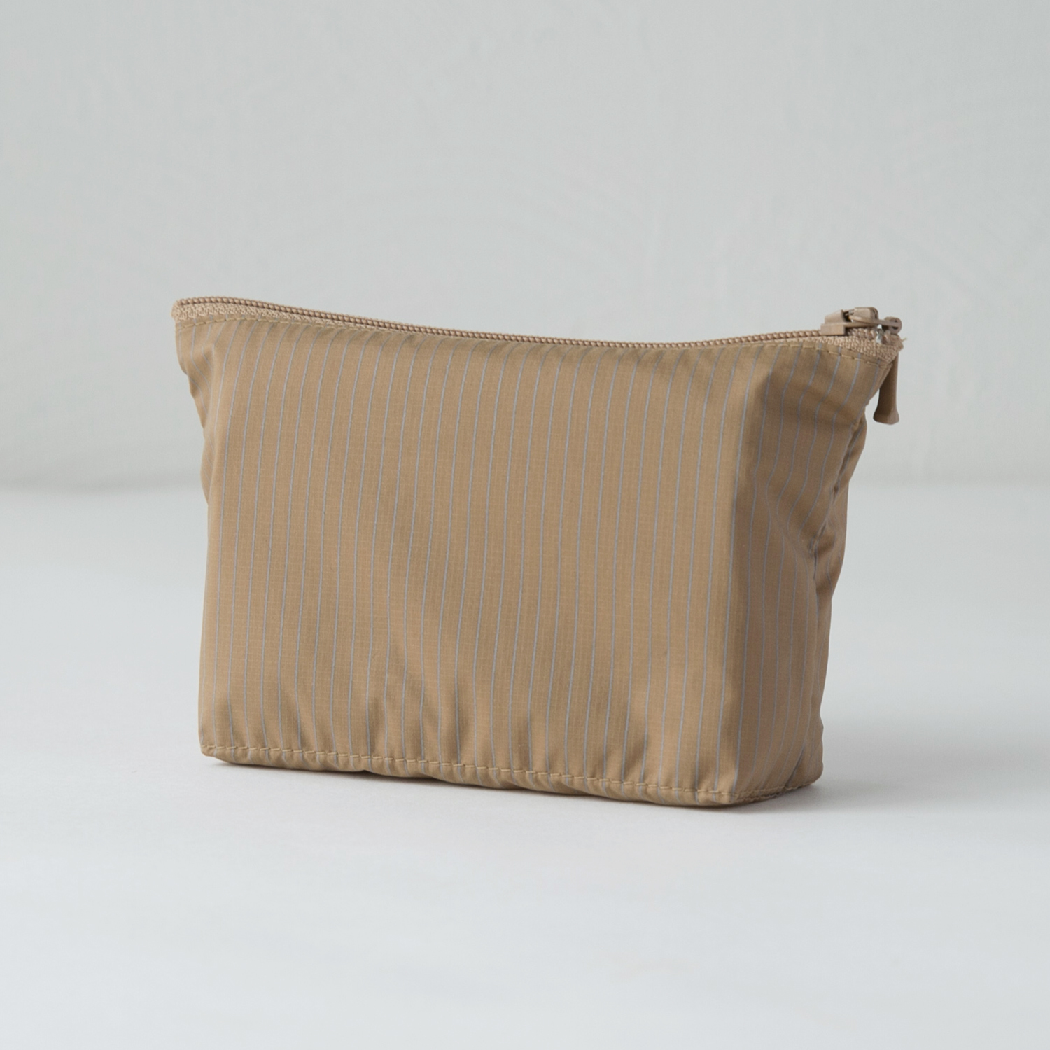 TO＆FRO/マルチポーチ