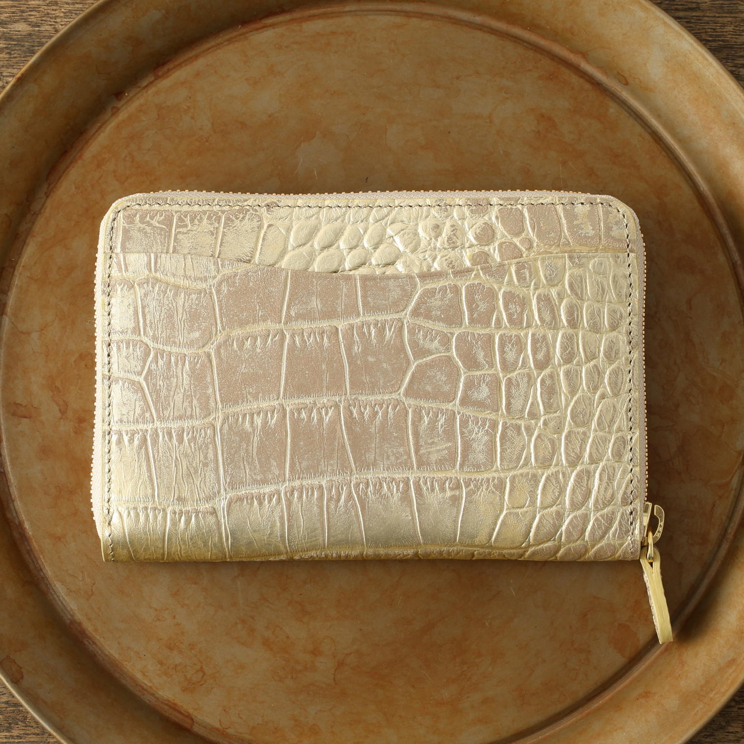 Coquette/Ziparound large zip purse プラチナ