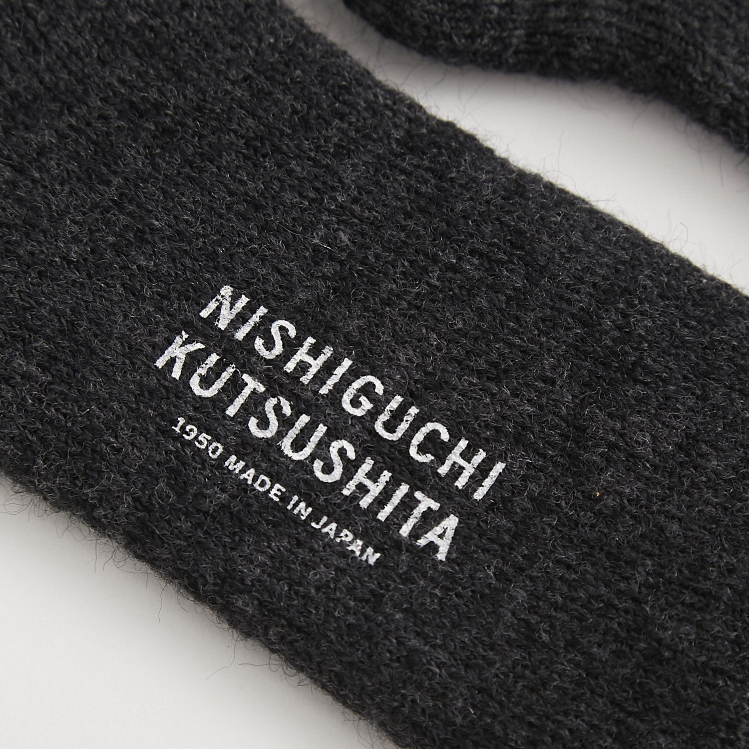 NISHIGUCHI KUTSUSHITA/モヘアウールパイルソックス