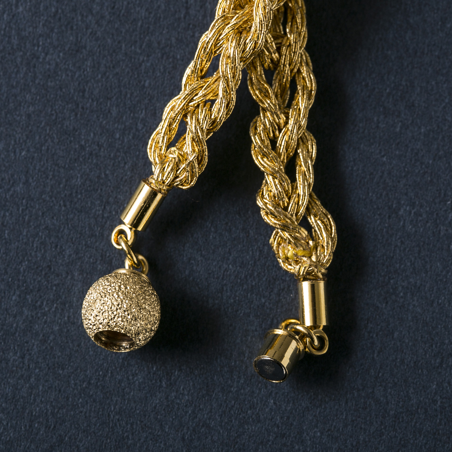 wanoiro/金糸 ネックレス - 軽くて映える、アレンジ自在の金銀糸アクセサリー