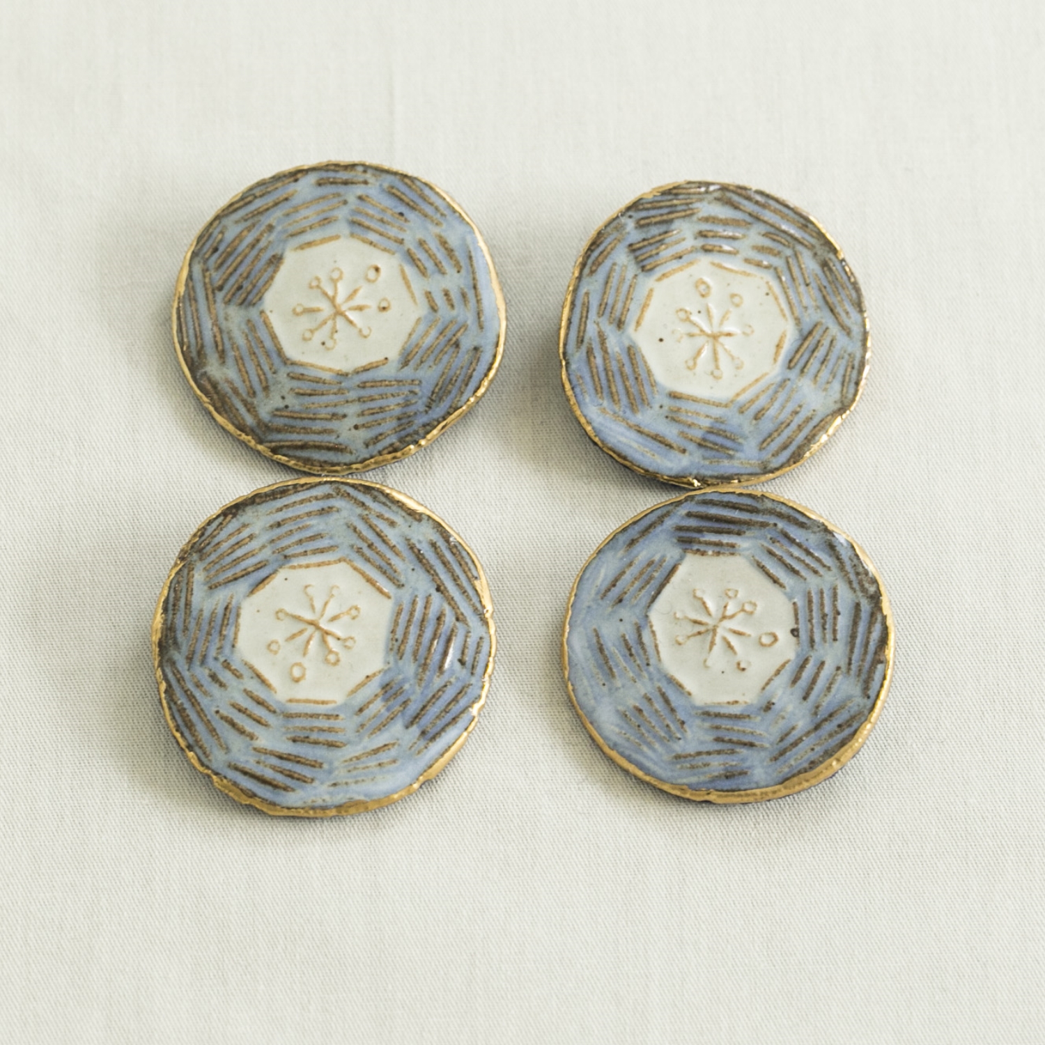 sen/ガレットブローチ