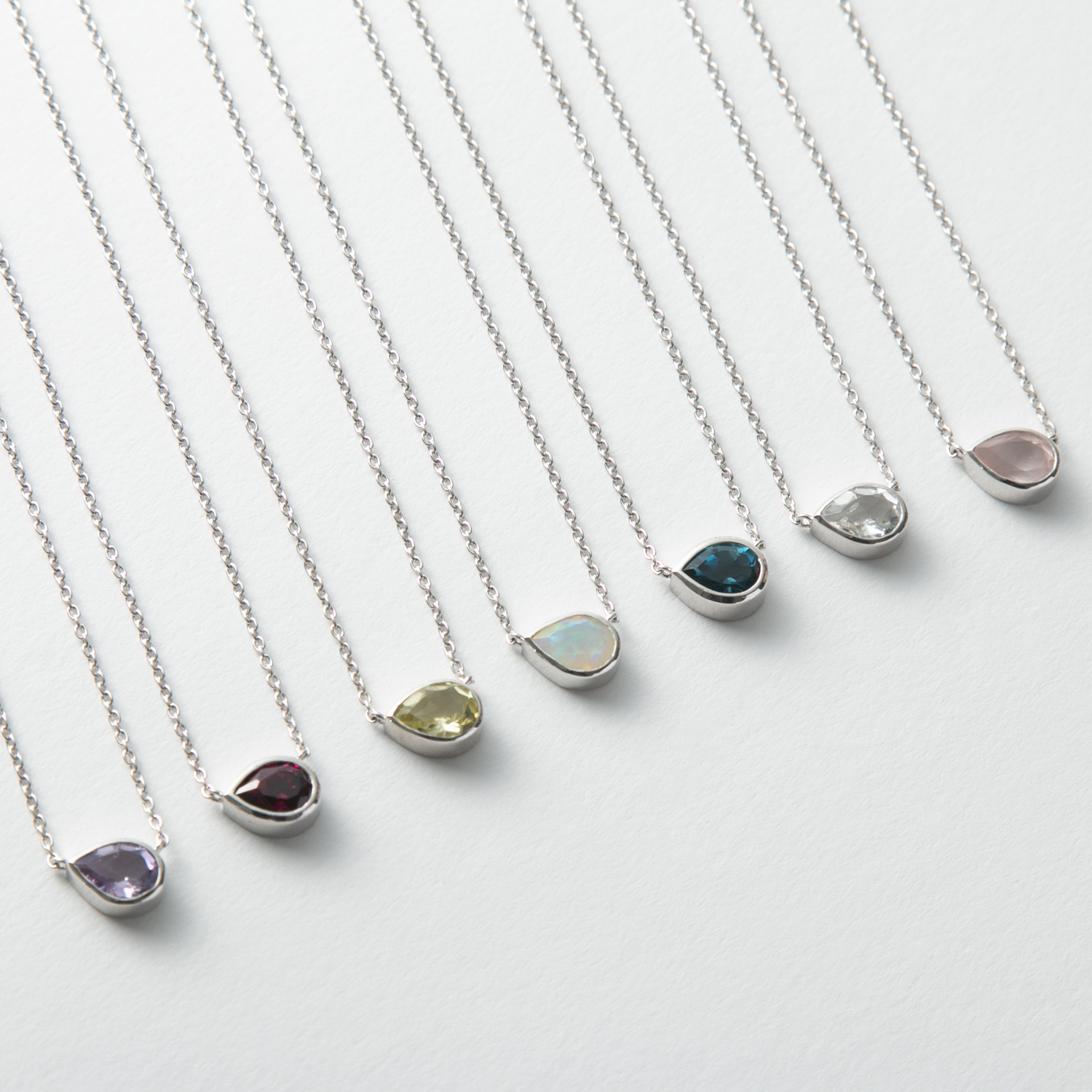 cotori./天然石ネックレス ホワイトトパーズ -天然石の美しさを  