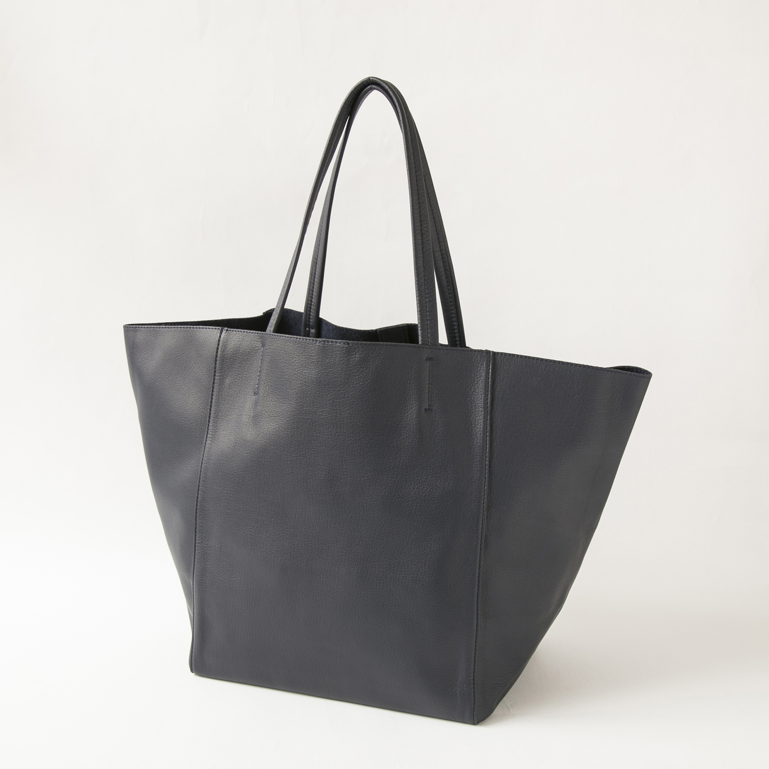 THE PITH/SMOOTH SOFT COW LEATHER TOTE BAG M