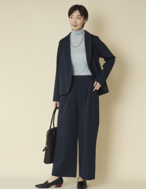 Kilka/ONとOFFをつなぐ、よく伸びる楽ちんジャケット