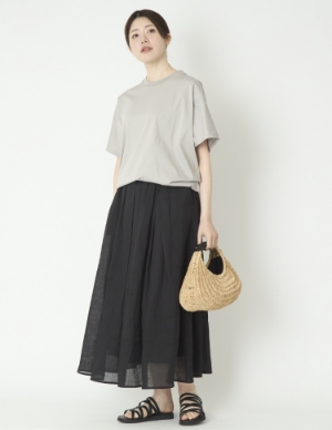 Kilka×assiette涼しくてすっきり見えが叶うアシンメトリーカットソー