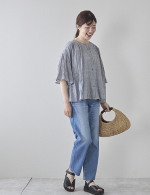 ATELIER EQUAL style/シャーリングストライプブラウス