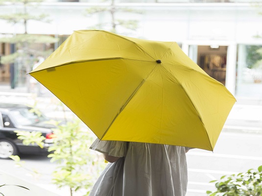 折りたたみ傘を上手に選んで雨の日も快適に